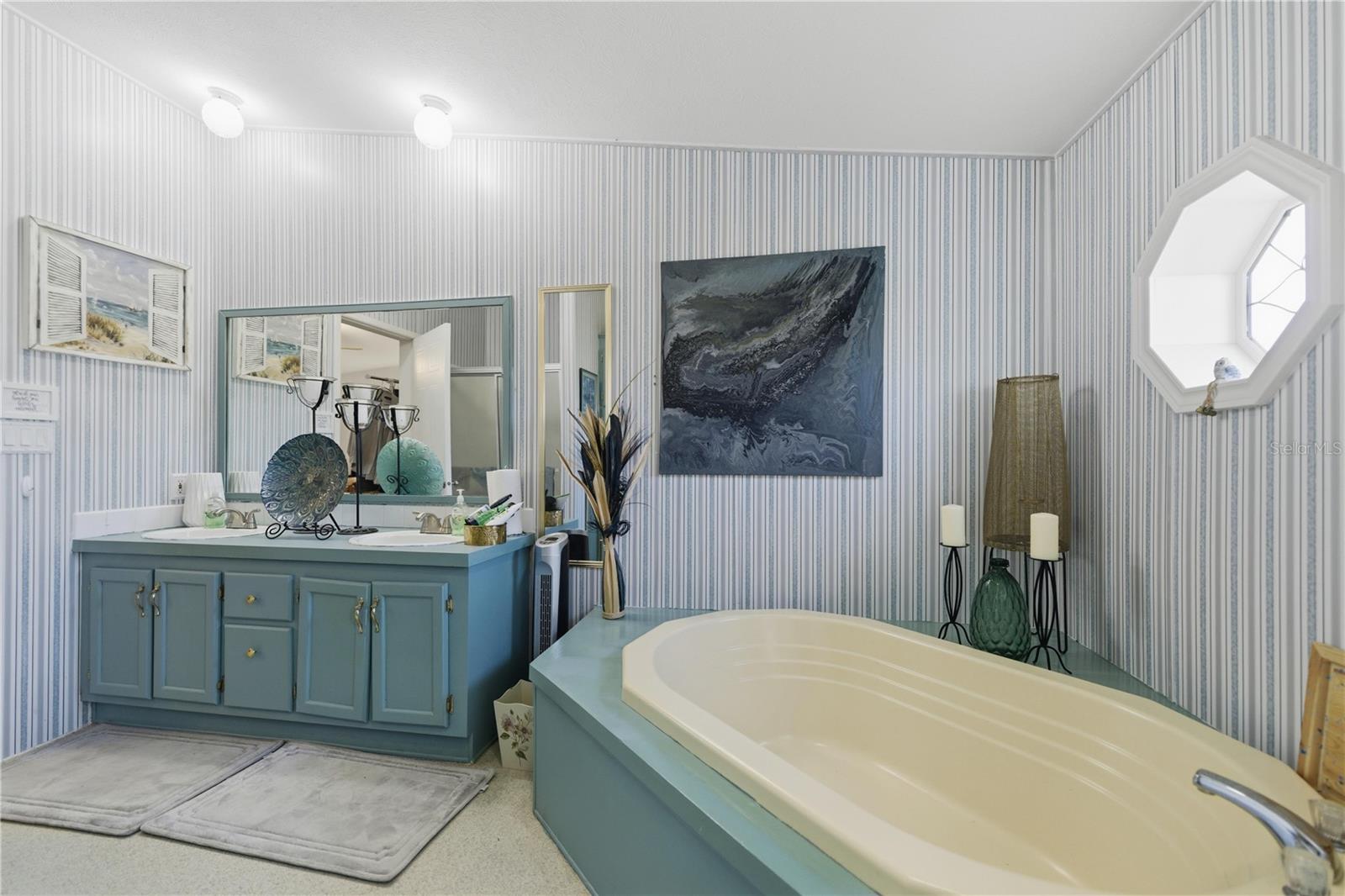 Image 16 of 50 For 13651 County Road 109h