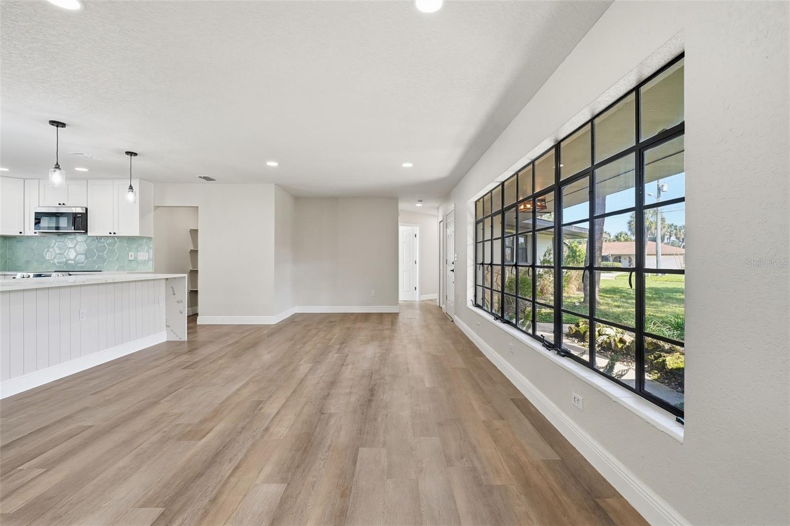 Image 10 of 64 For 1611 Canal Court