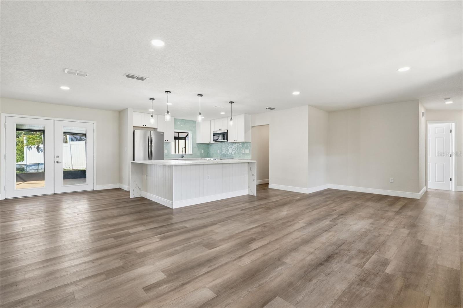 Image 13 of 64 For 1611 Canal Court