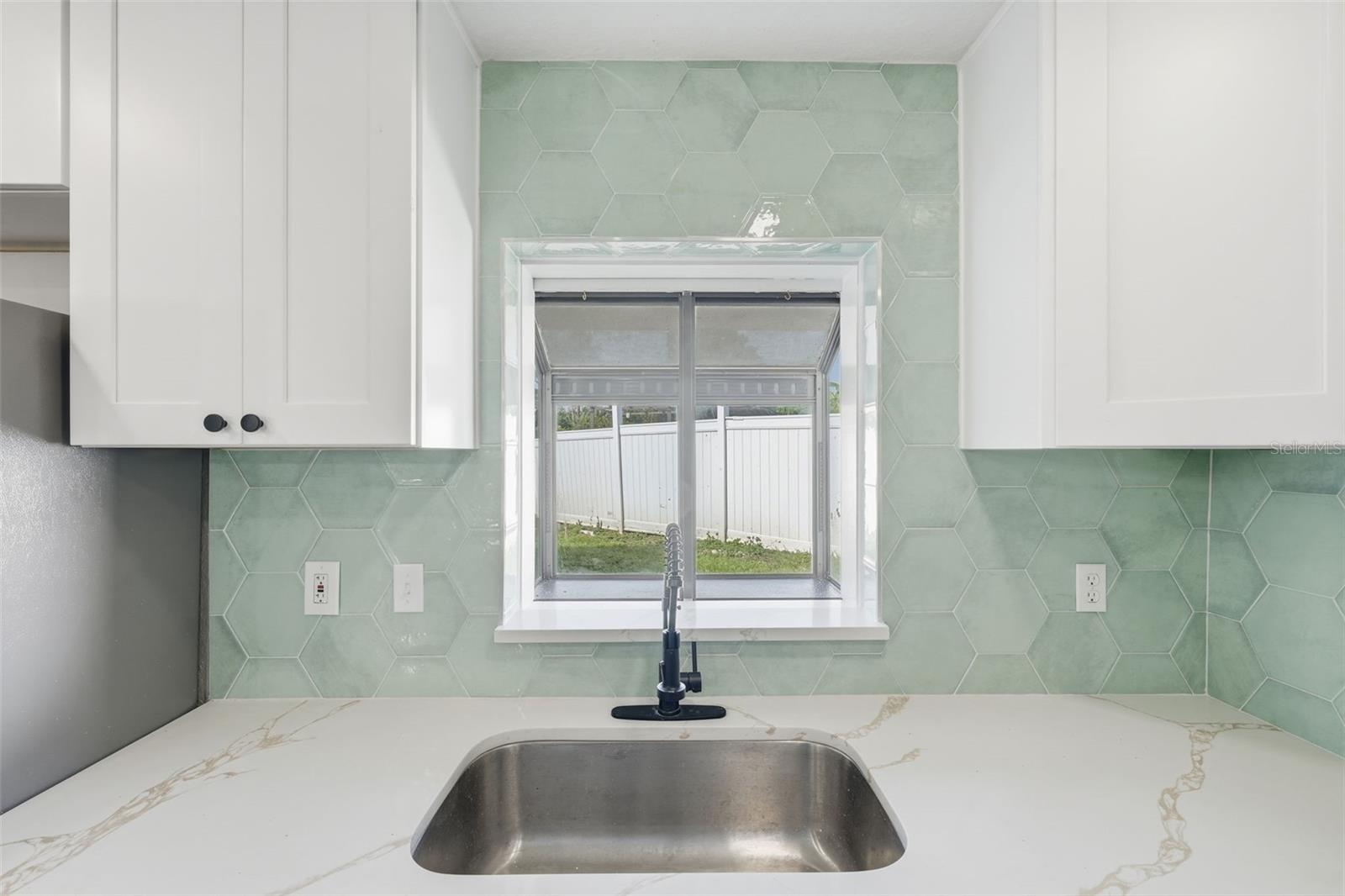 Image 15 of 64 For 1611 Canal Court