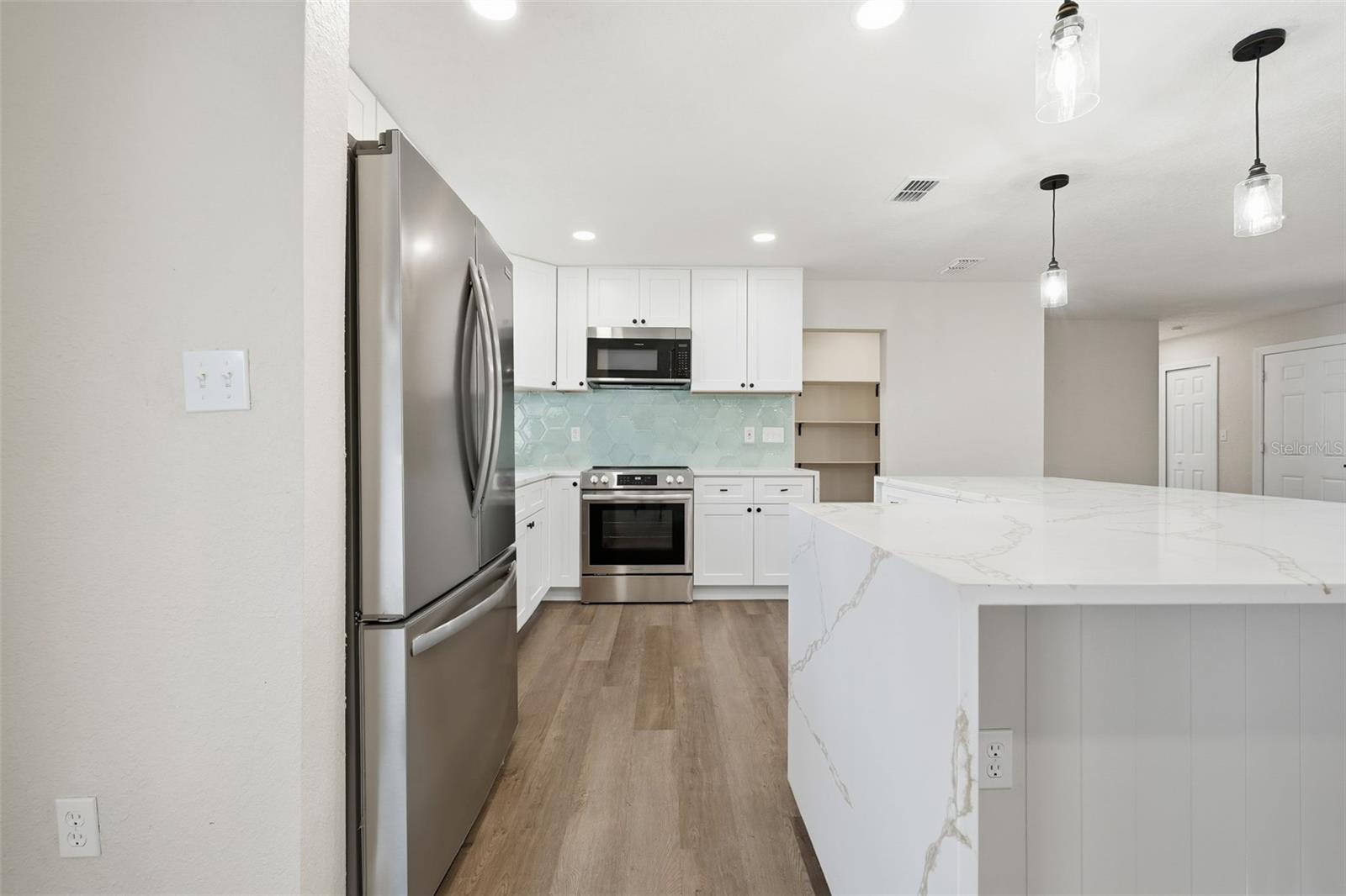 Image 17 of 64 For 1611 Canal Court