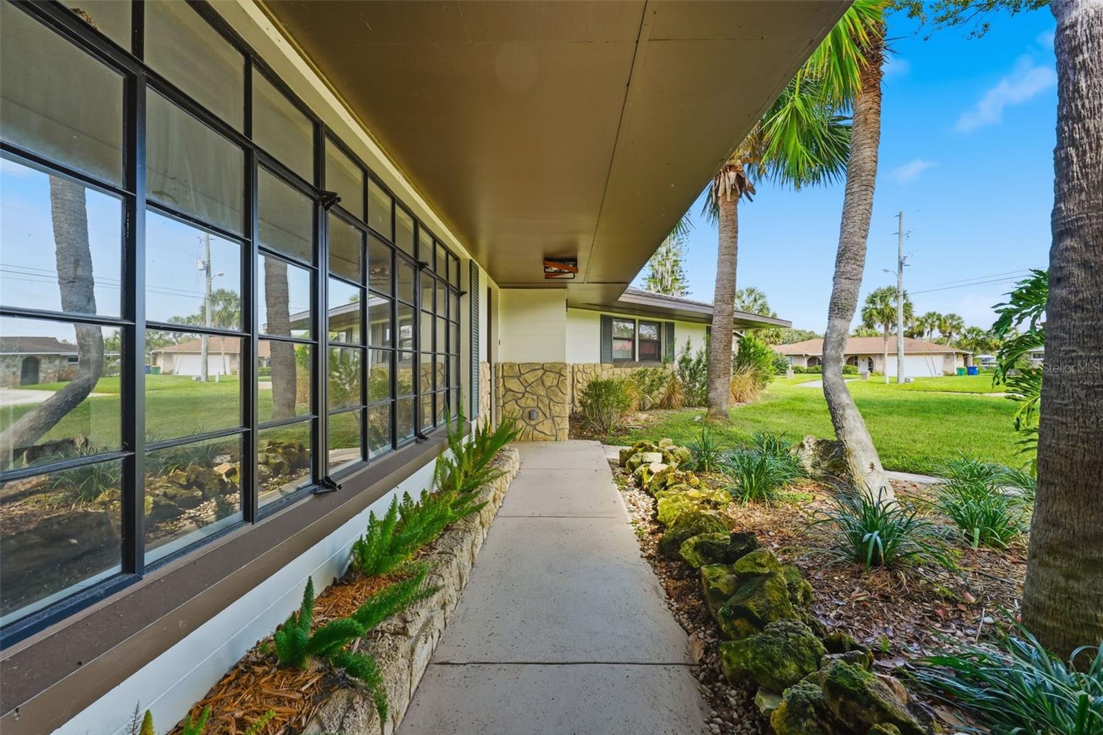 Image 8 of 64 For 1611 Canal Court