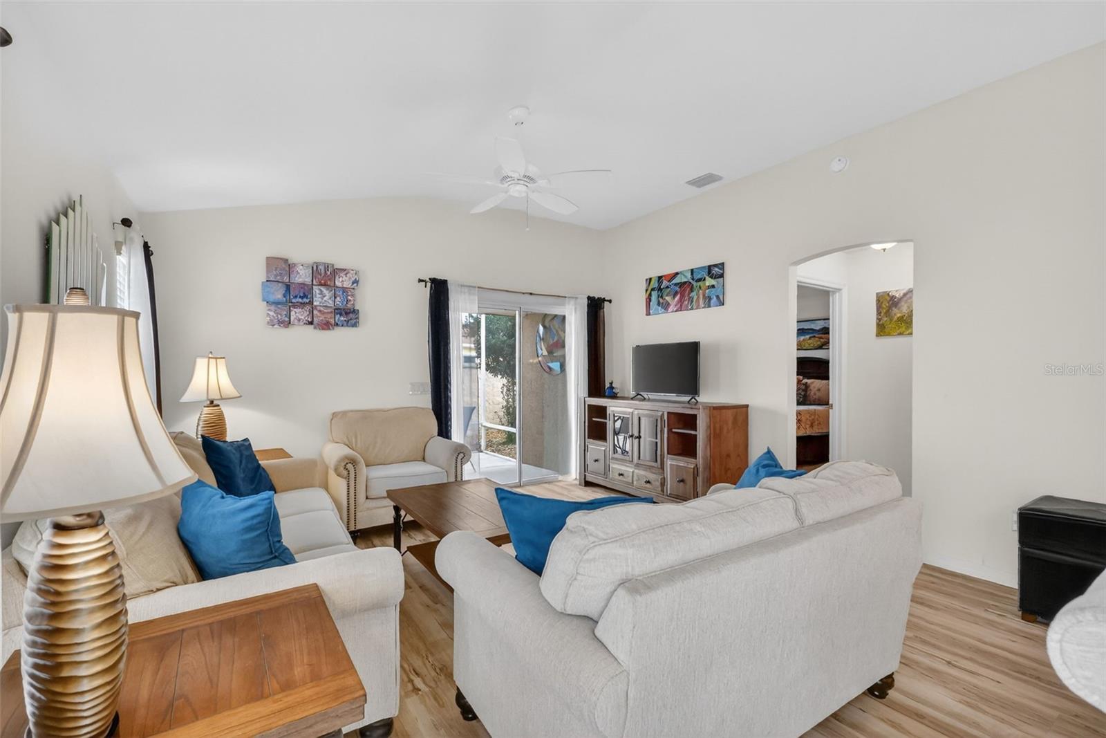 Image 16 of 37 For 2973 Kramer Court