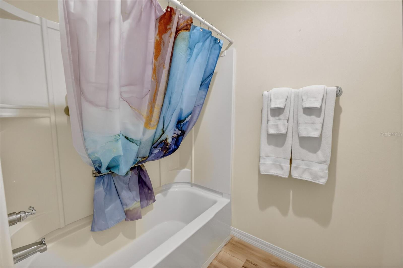 Image 25 of 37 For 2973 Kramer Court