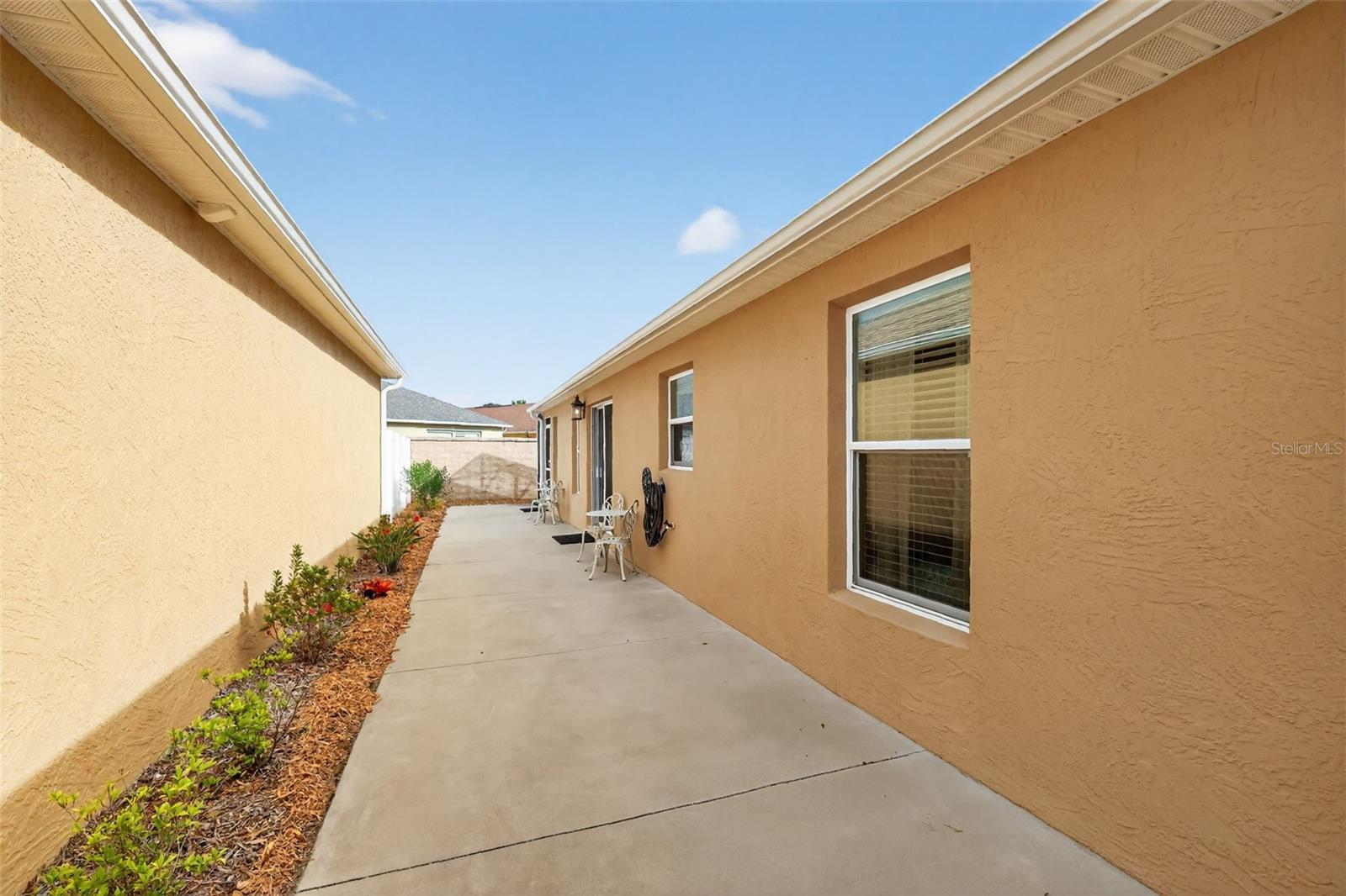 Image 32 of 37 For 2973 Kramer Court