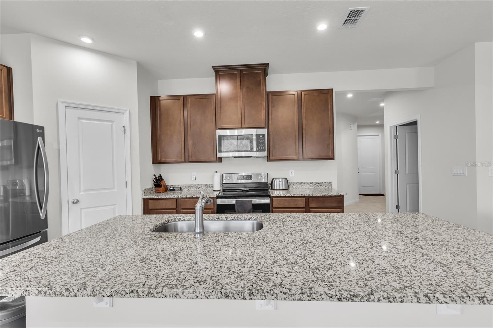 Image 23 of 48 For 5045 Grand Teton Court