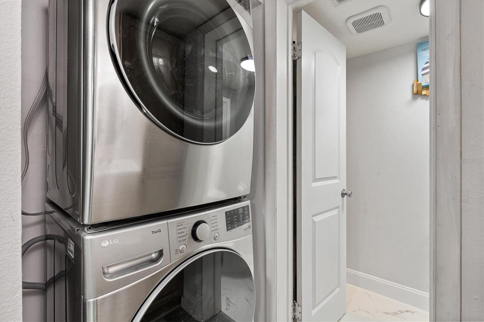 Image 16 of 21 For 454 Fairways Circle B204