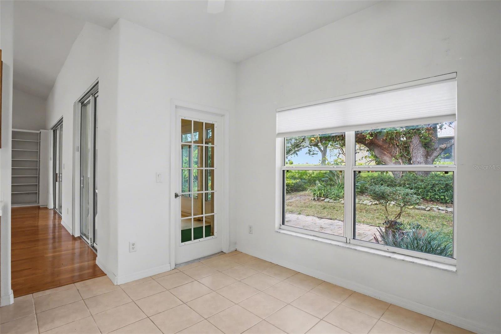 Image 11 of 29 For 25245 Quail Croft Place