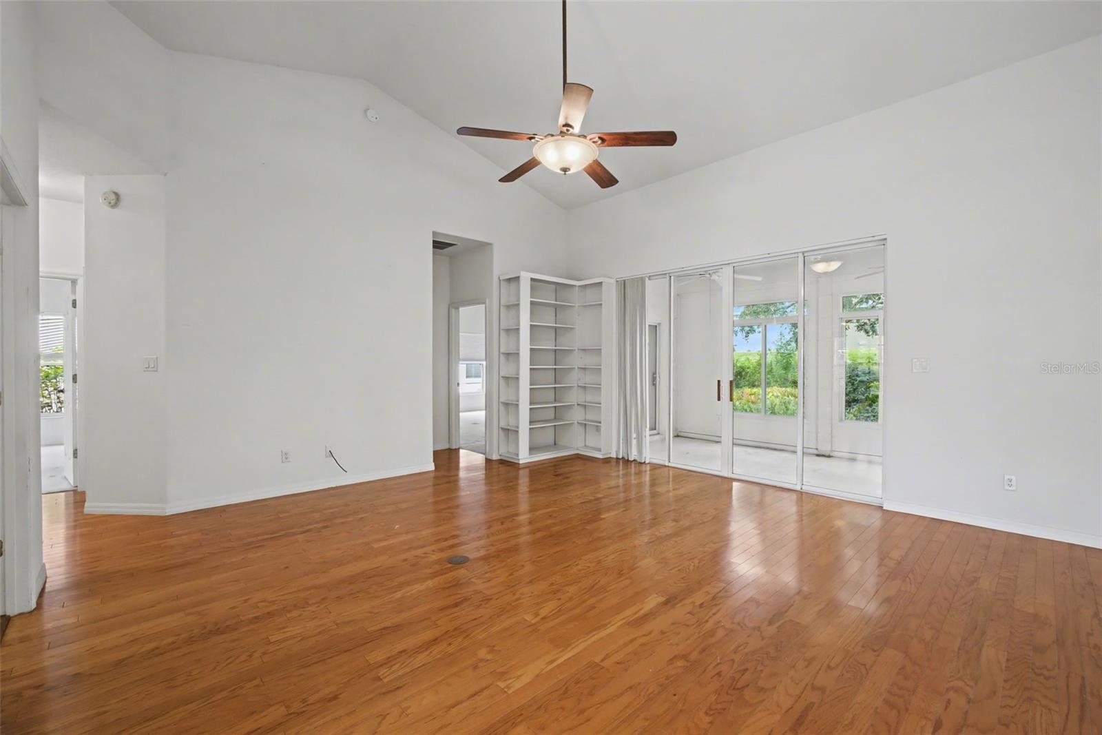 Image 5 of 29 For 25245 Quail Croft Place