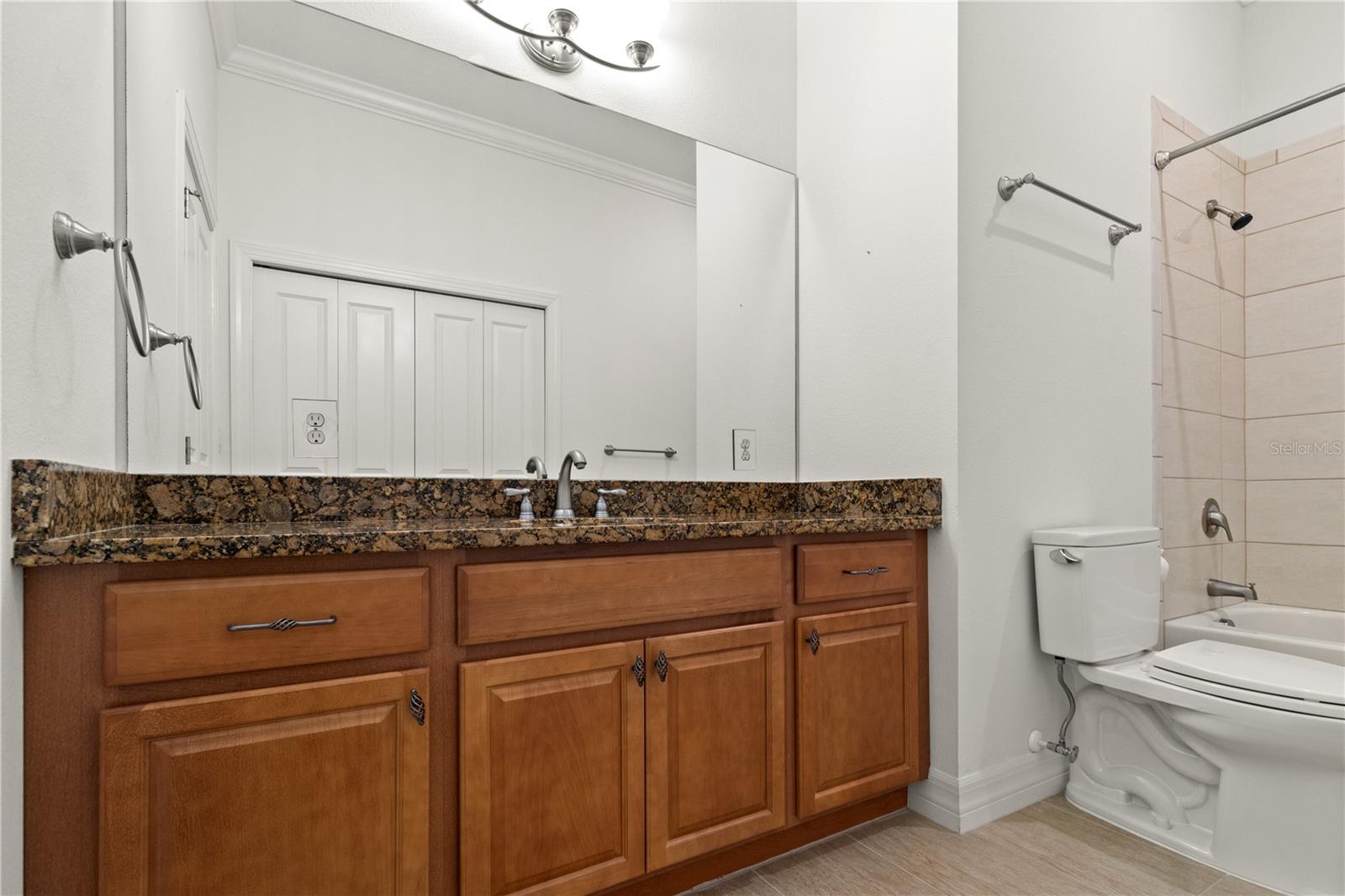 Image 14 of 61 For 7980 Southern Pines Drive