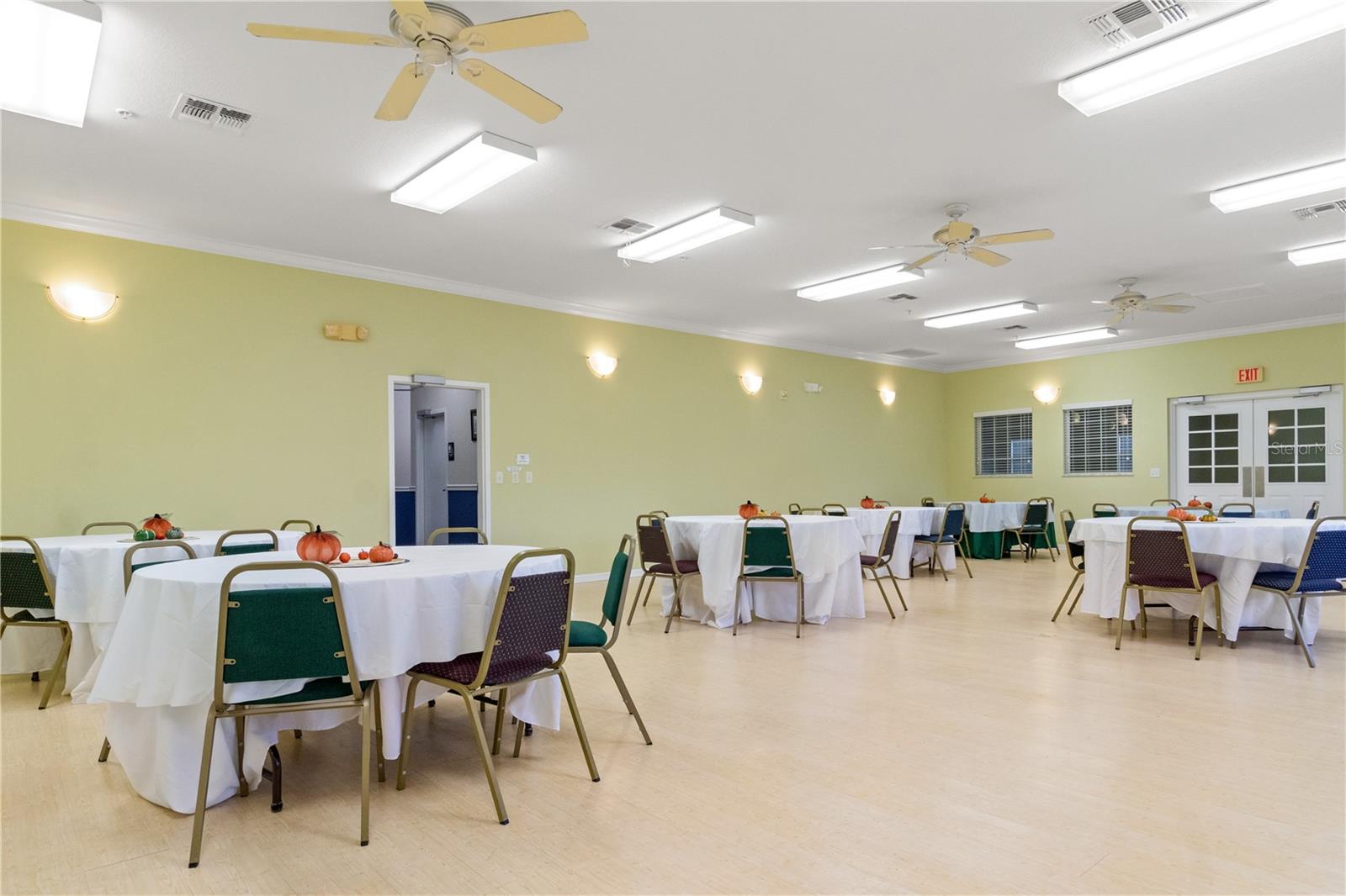 Image 47 of 61 For 7980 Southern Pines Drive