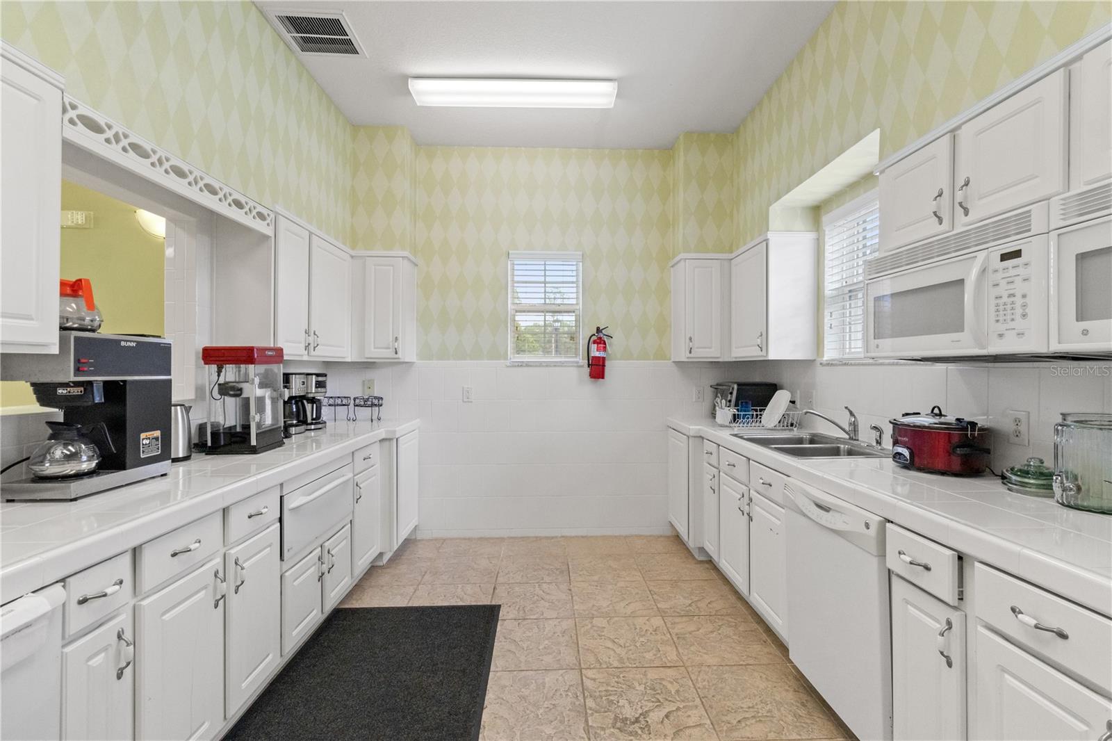 Image 50 of 61 For 7980 Southern Pines Drive