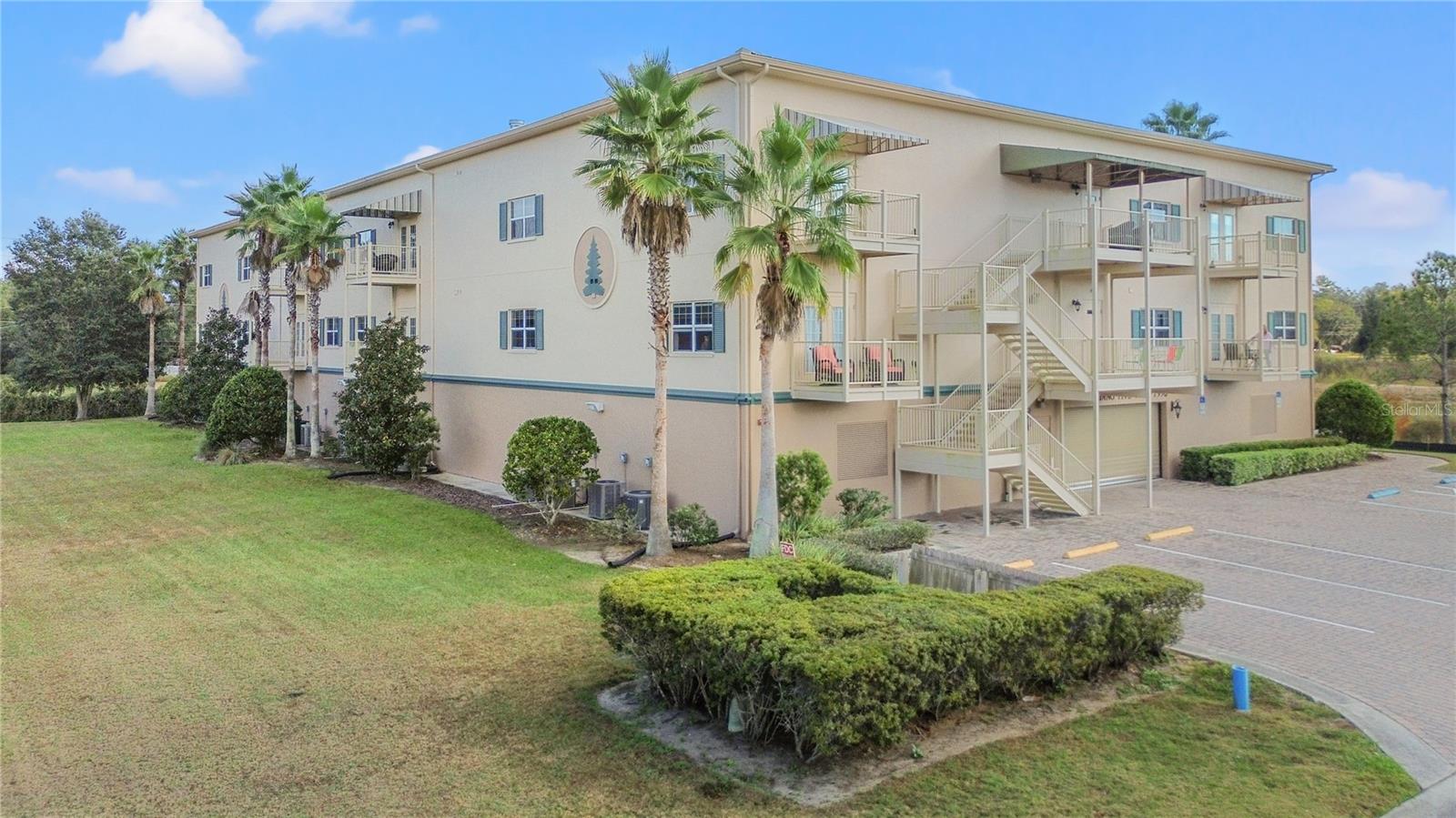 Image 51 of 61 For 7980 Southern Pines Drive