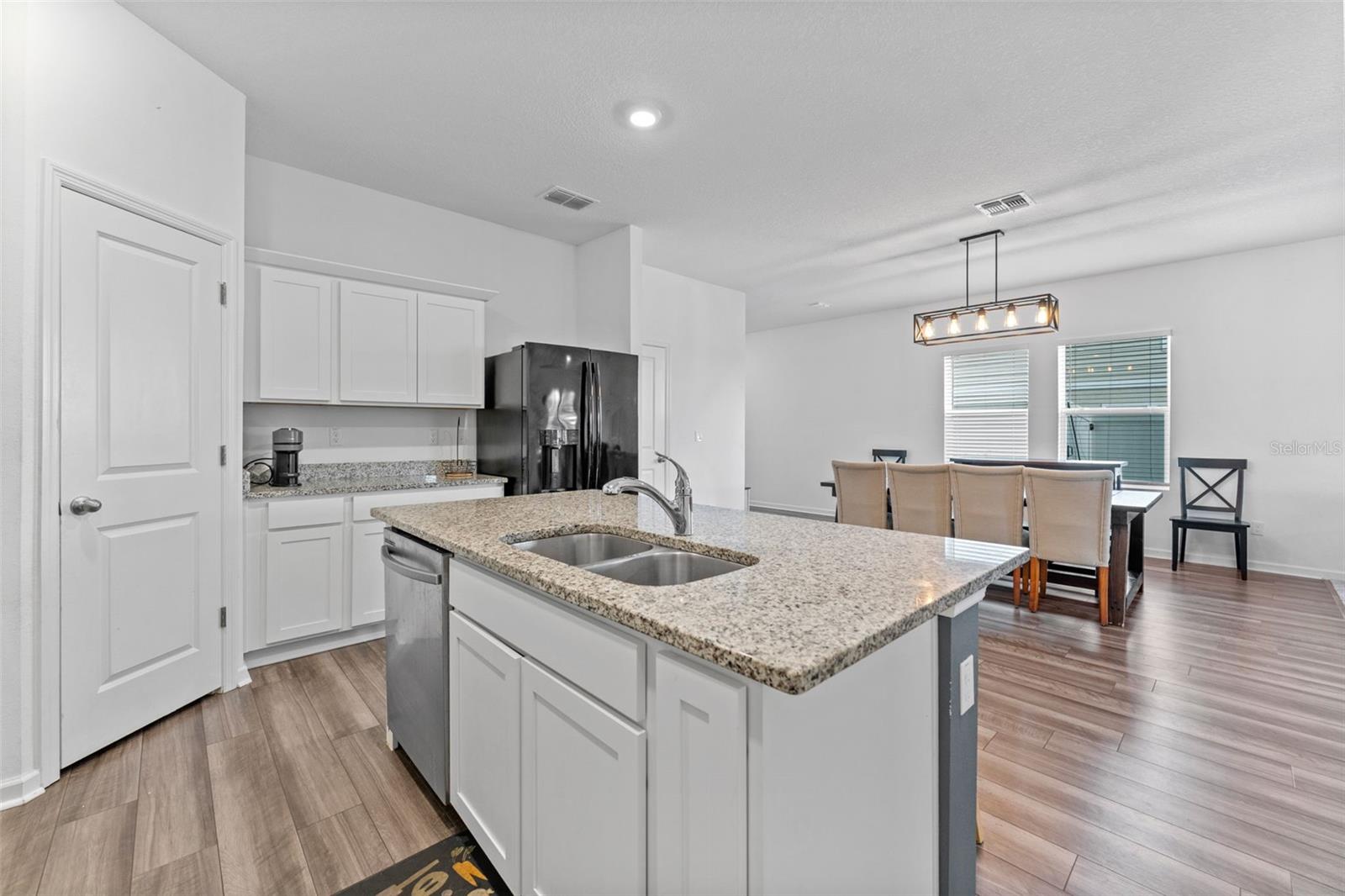 Image 15 of 47 For 11530 Adam Lee Way