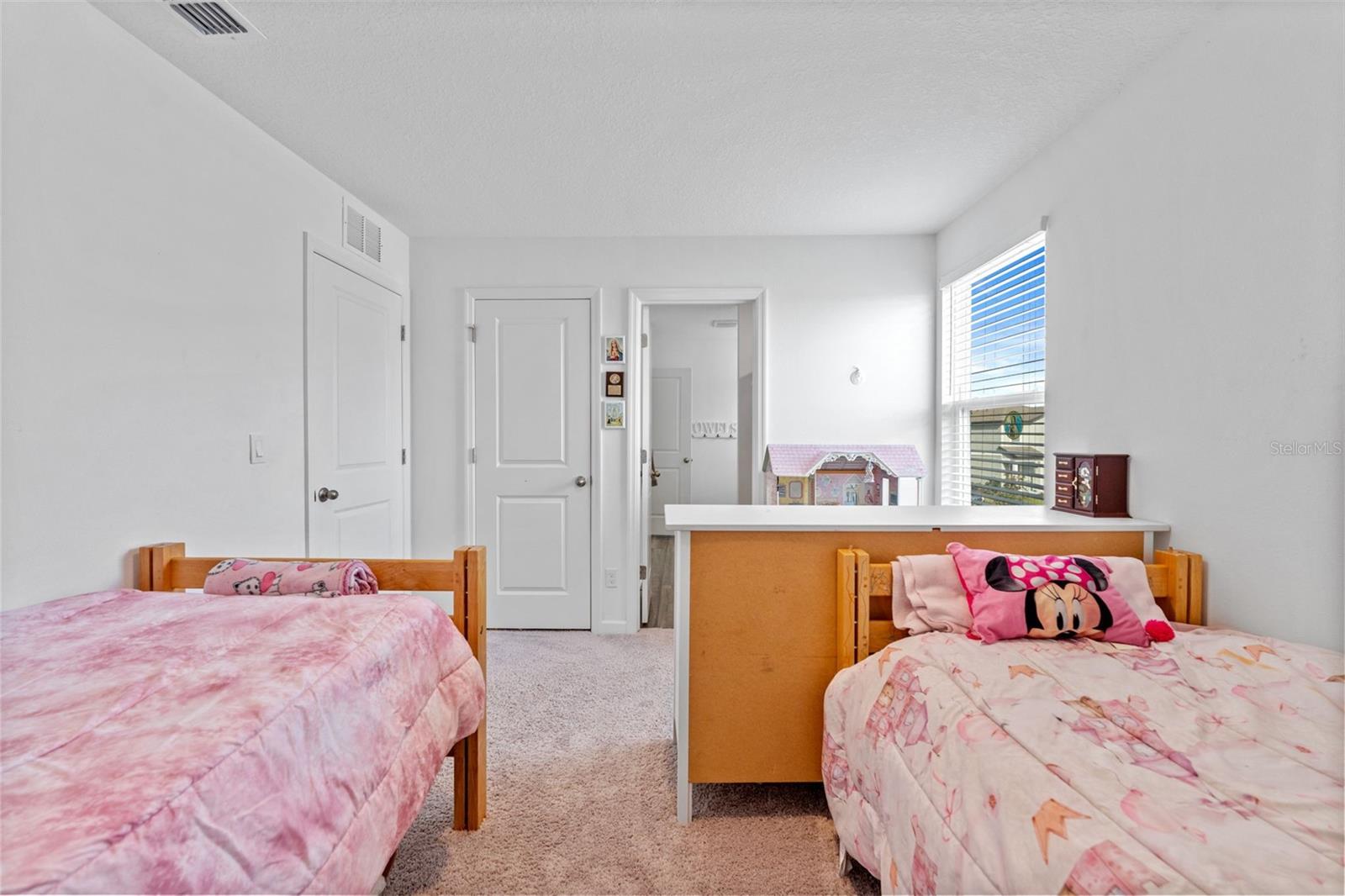 Image 25 of 47 For 11530 Adam Lee Way