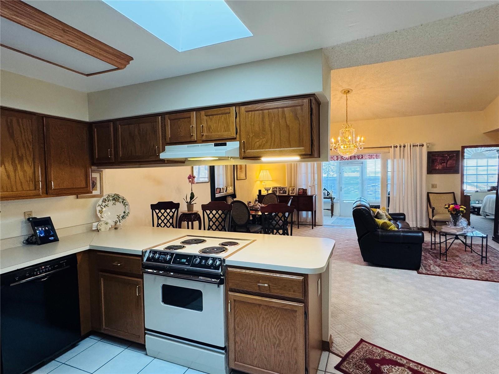 Image 9 of 16 For 240 Division Street