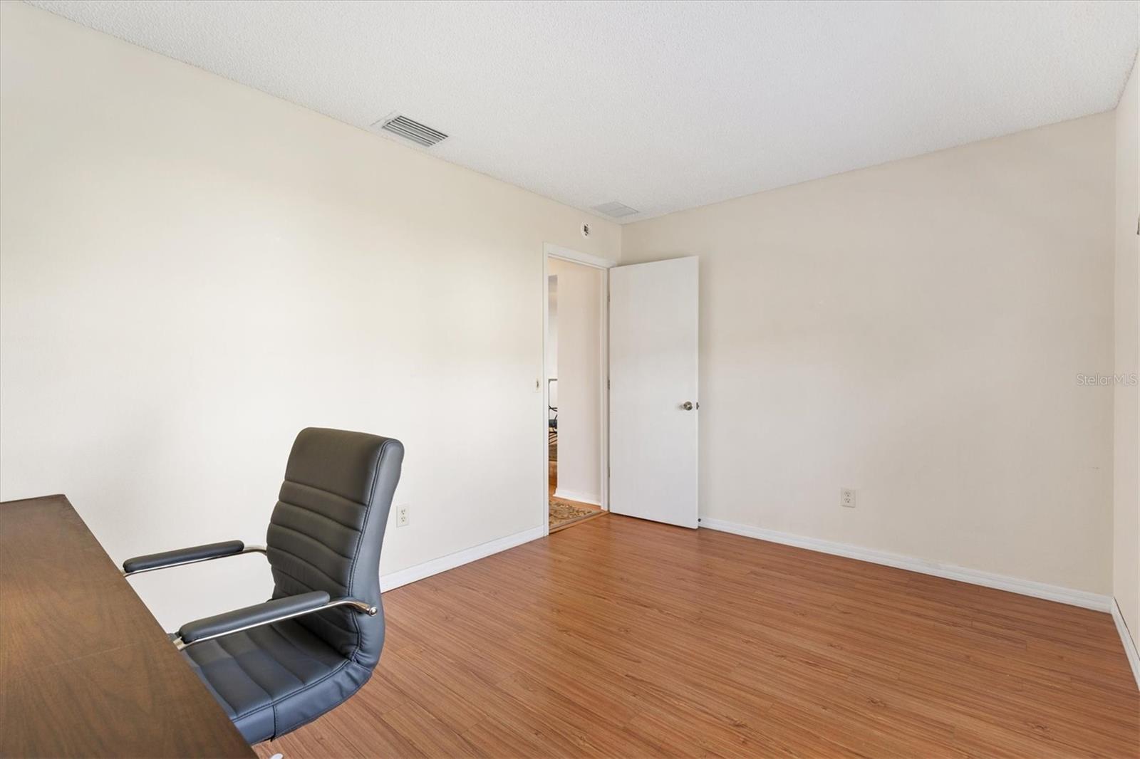 Image 21 of 26 For 17659 92nd Grantham Terrace