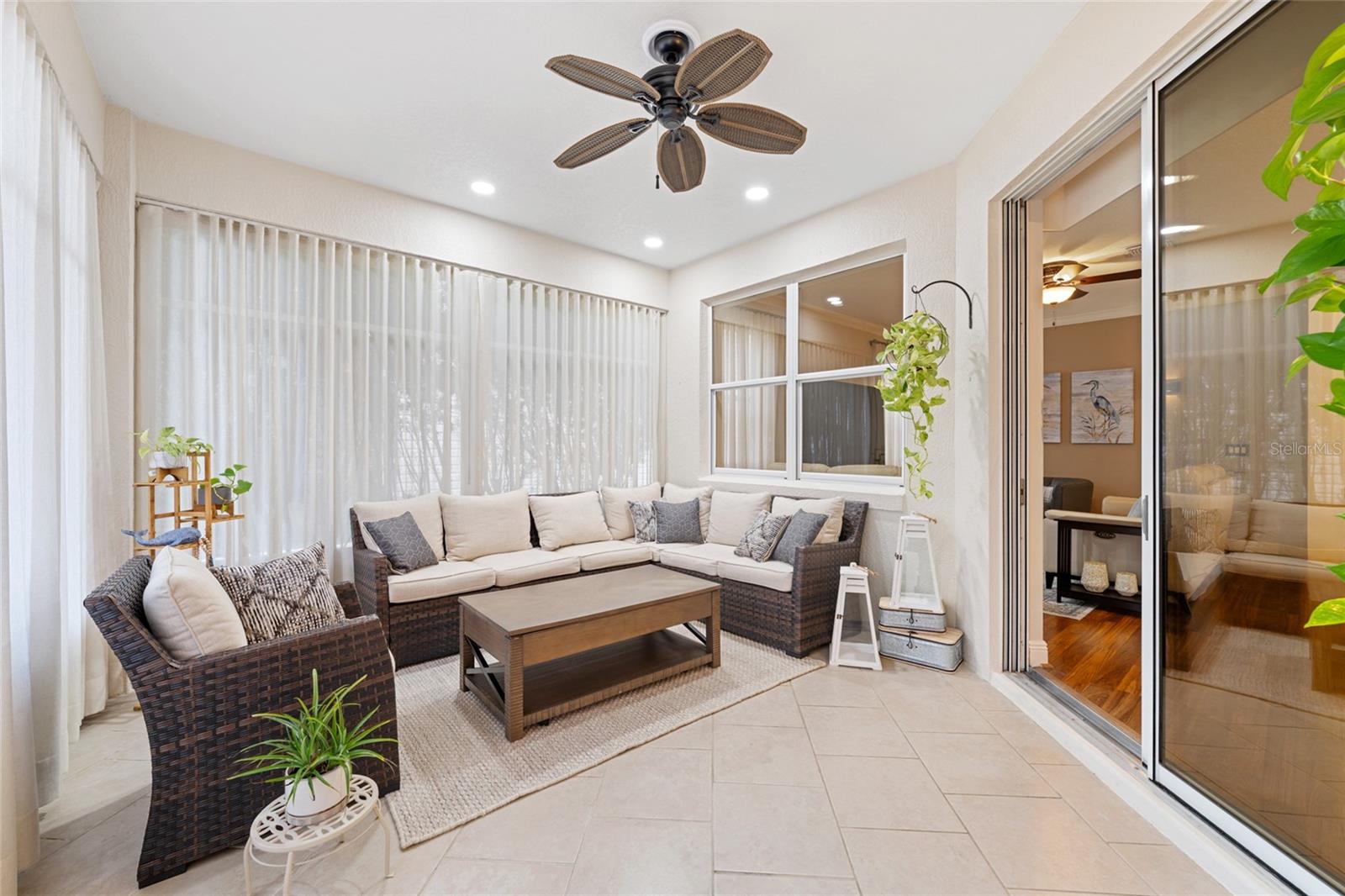 Image 30 of 34 For 879 Chapman Loop