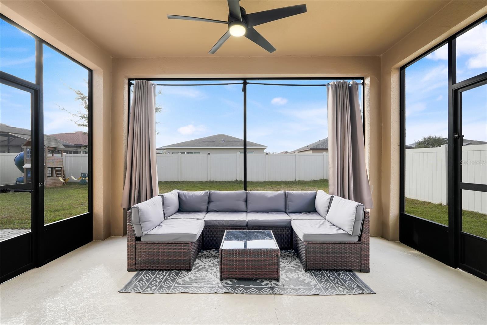 Image 30 of 36 For 2330 Wadeview Loop