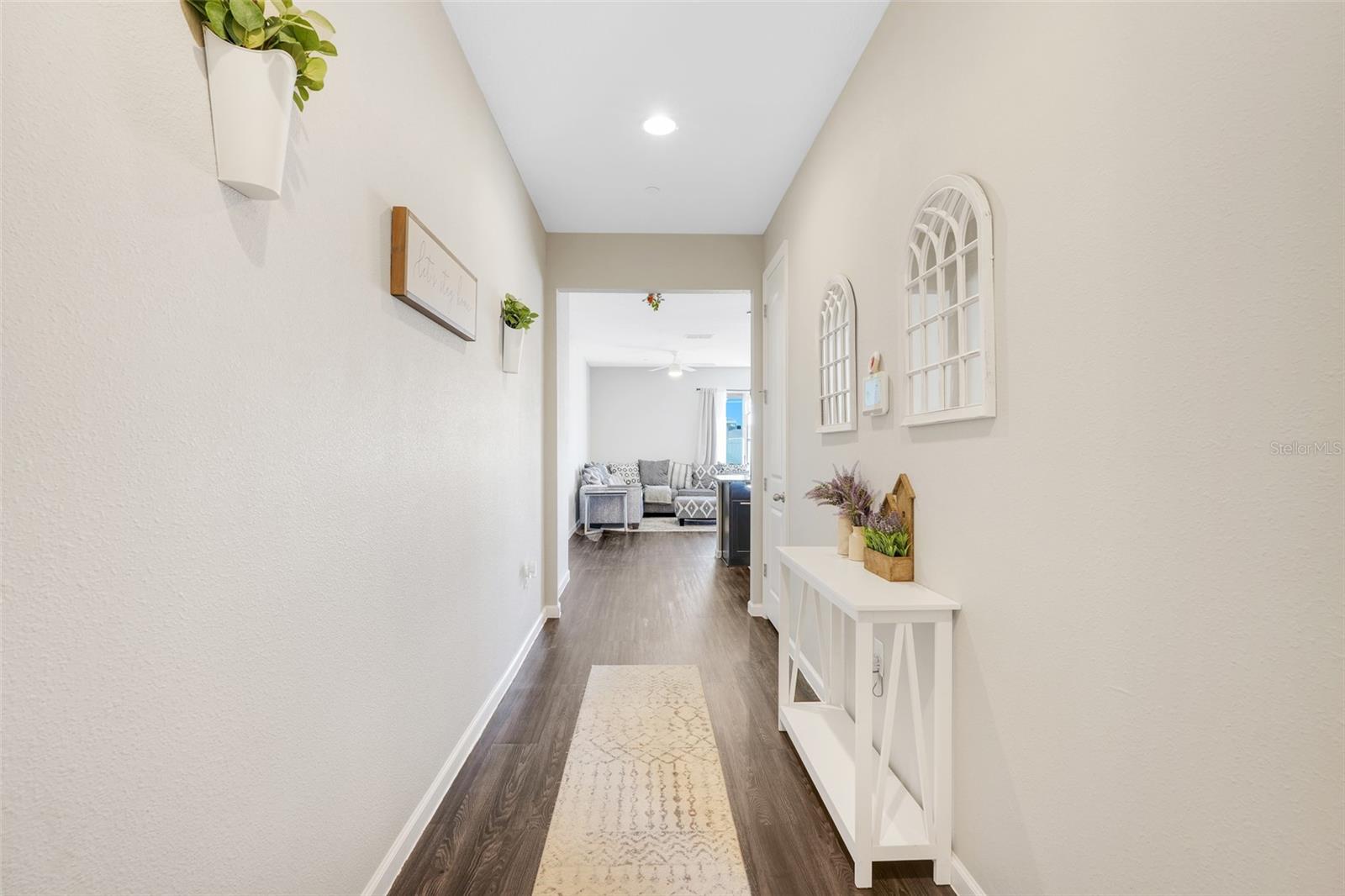 Image 8 of 36 For 2330 Wadeview Loop