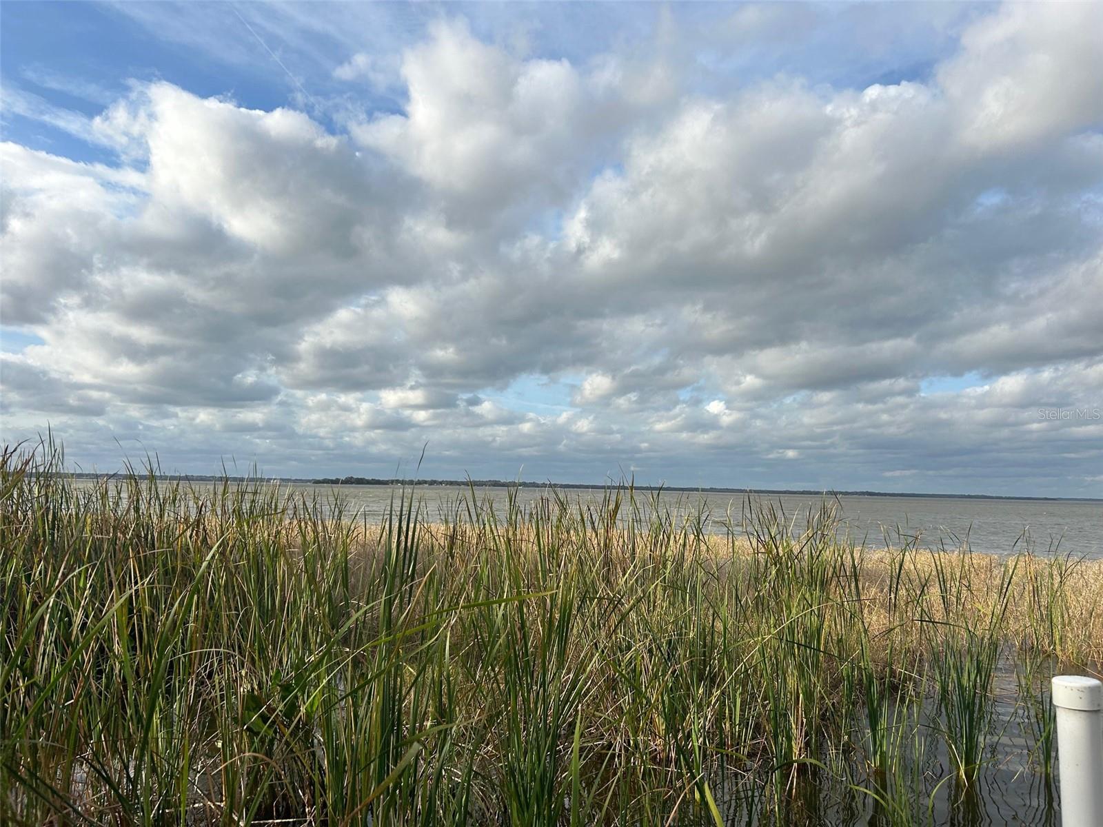 Image 2 of 13 For Waterview Drive