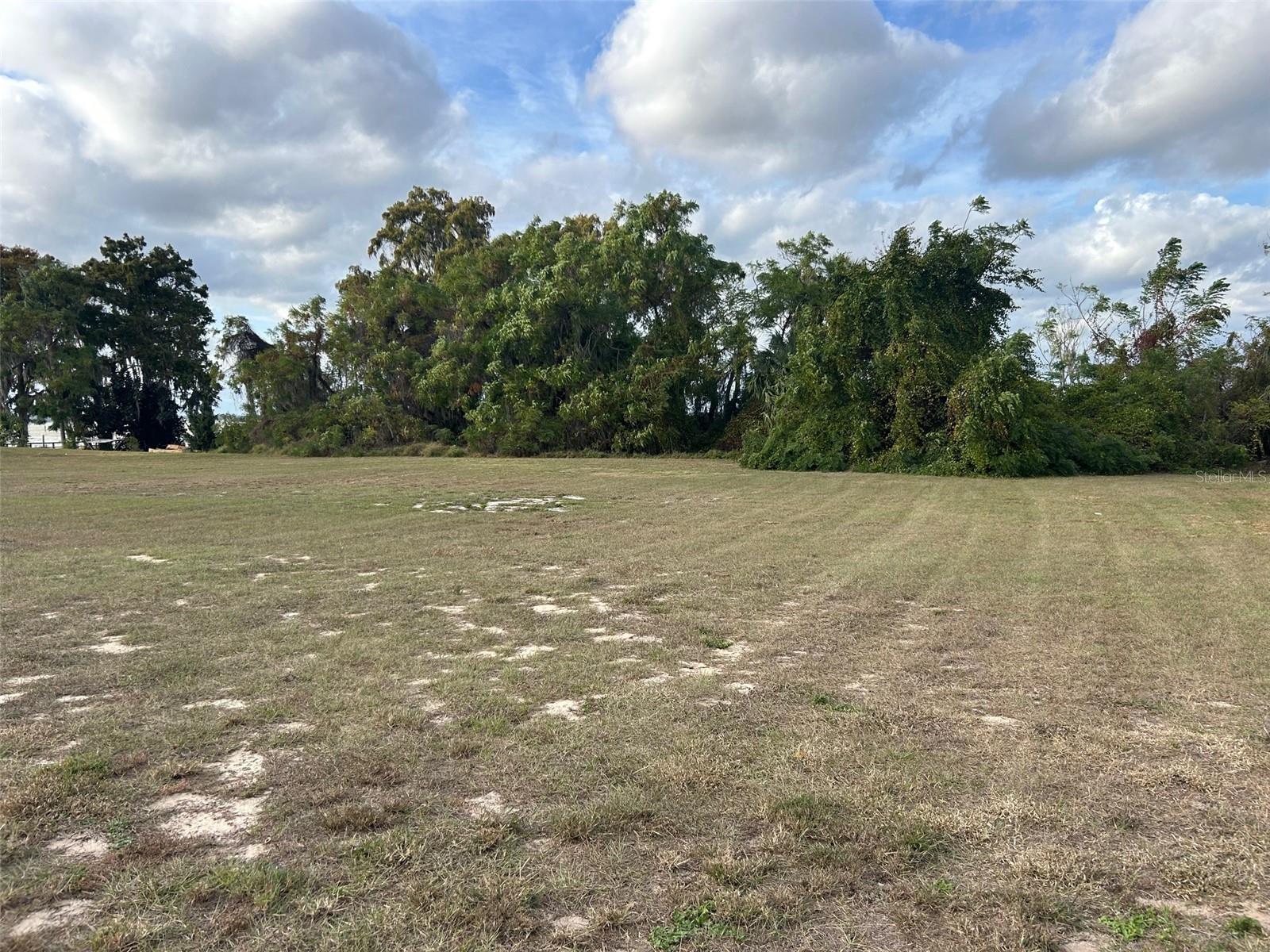 Image 4 of 13 For Waterview Drive