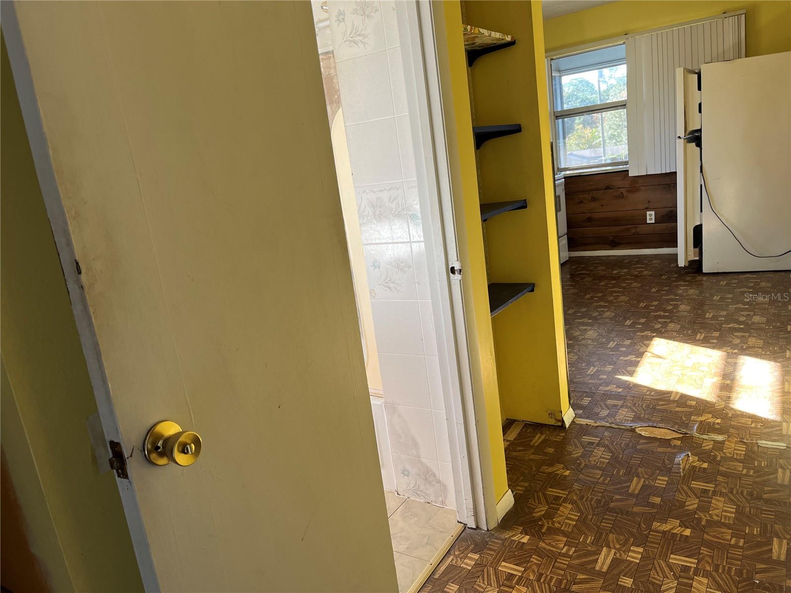 Image 25 of 34 For 9141 197th Avenue