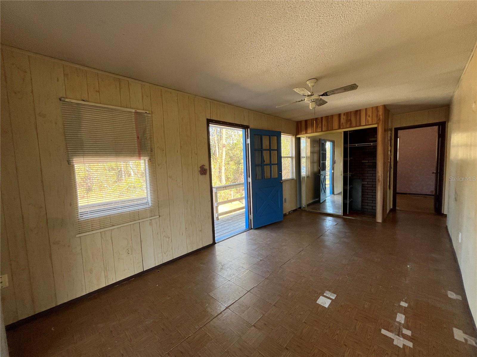 Image 4 of 34 For 9141 197th Avenue