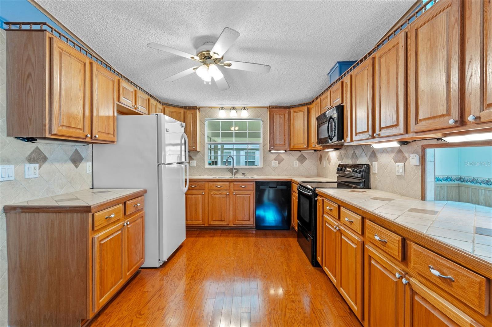 Image 11 of 50 For 3026 Myakka River Road