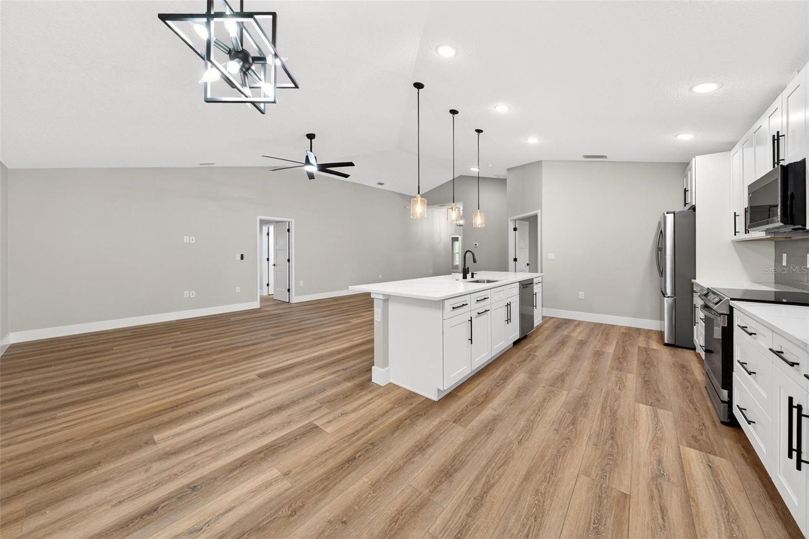 Image 27 of 74 For 225 Hillside Avenue