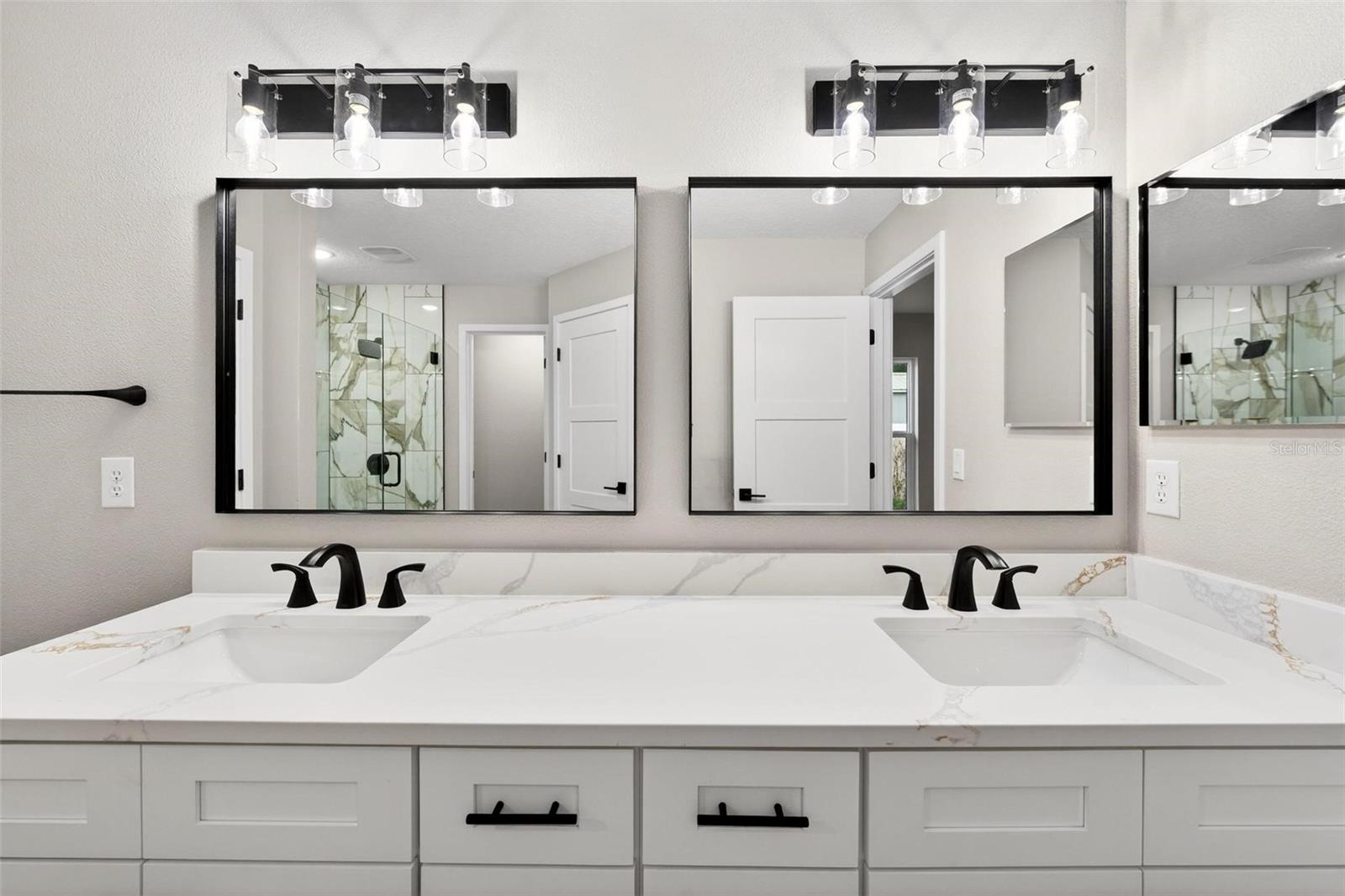 Image 32 of 74 For 225 Hillside Avenue