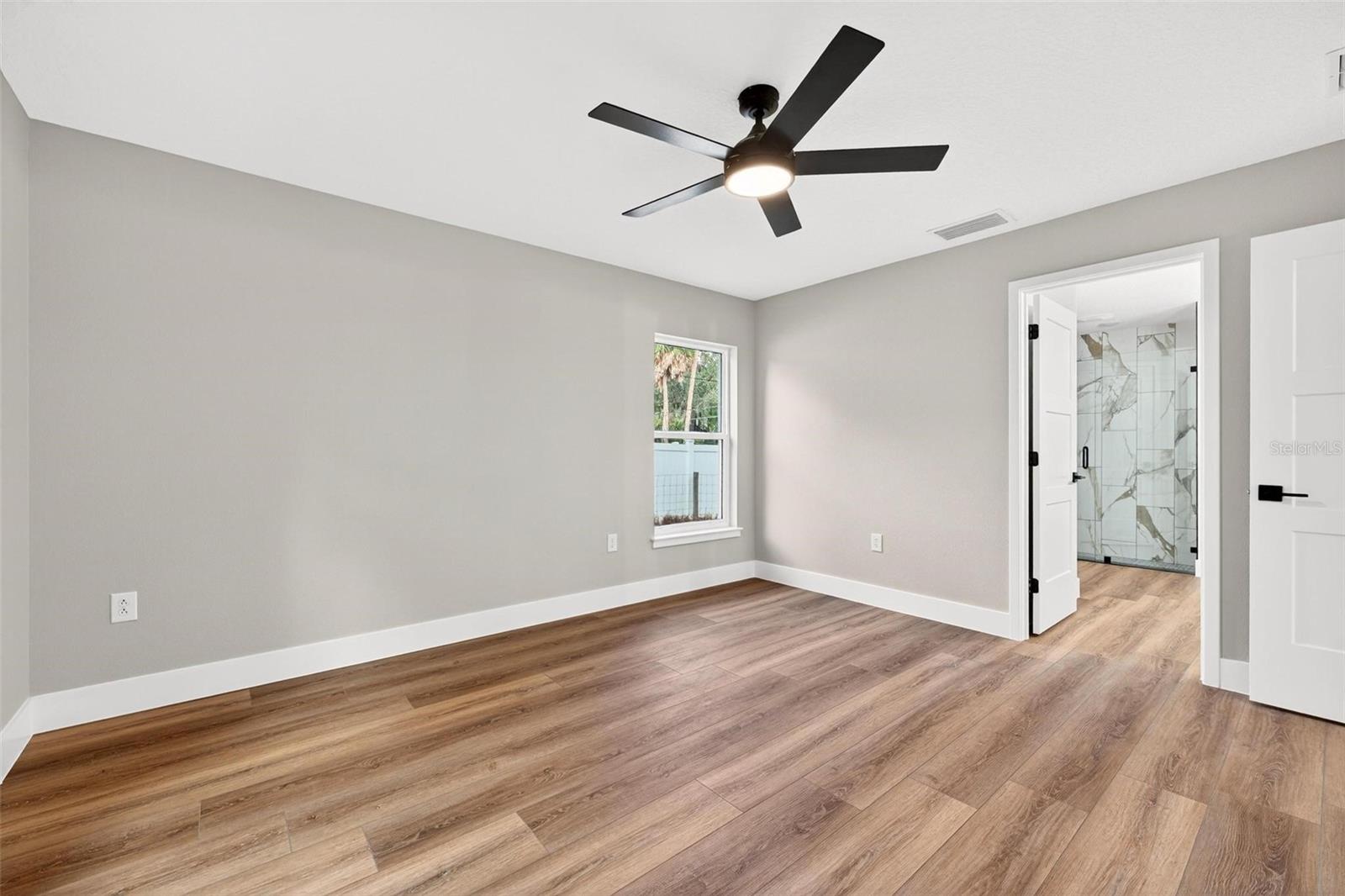 Image 42 of 74 For 225 Hillside Avenue