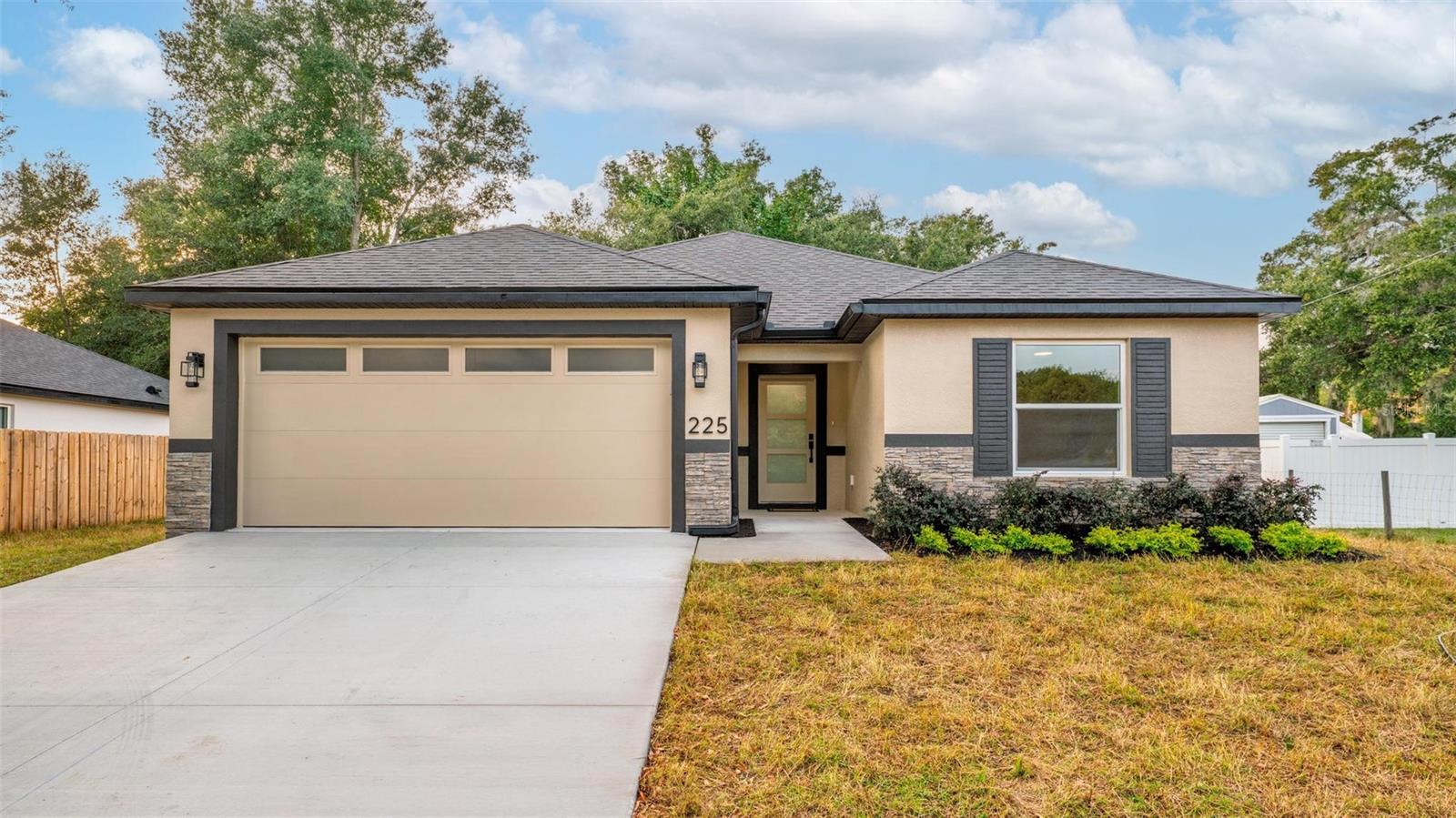 Image 56 of 74 For 225 Hillside Avenue