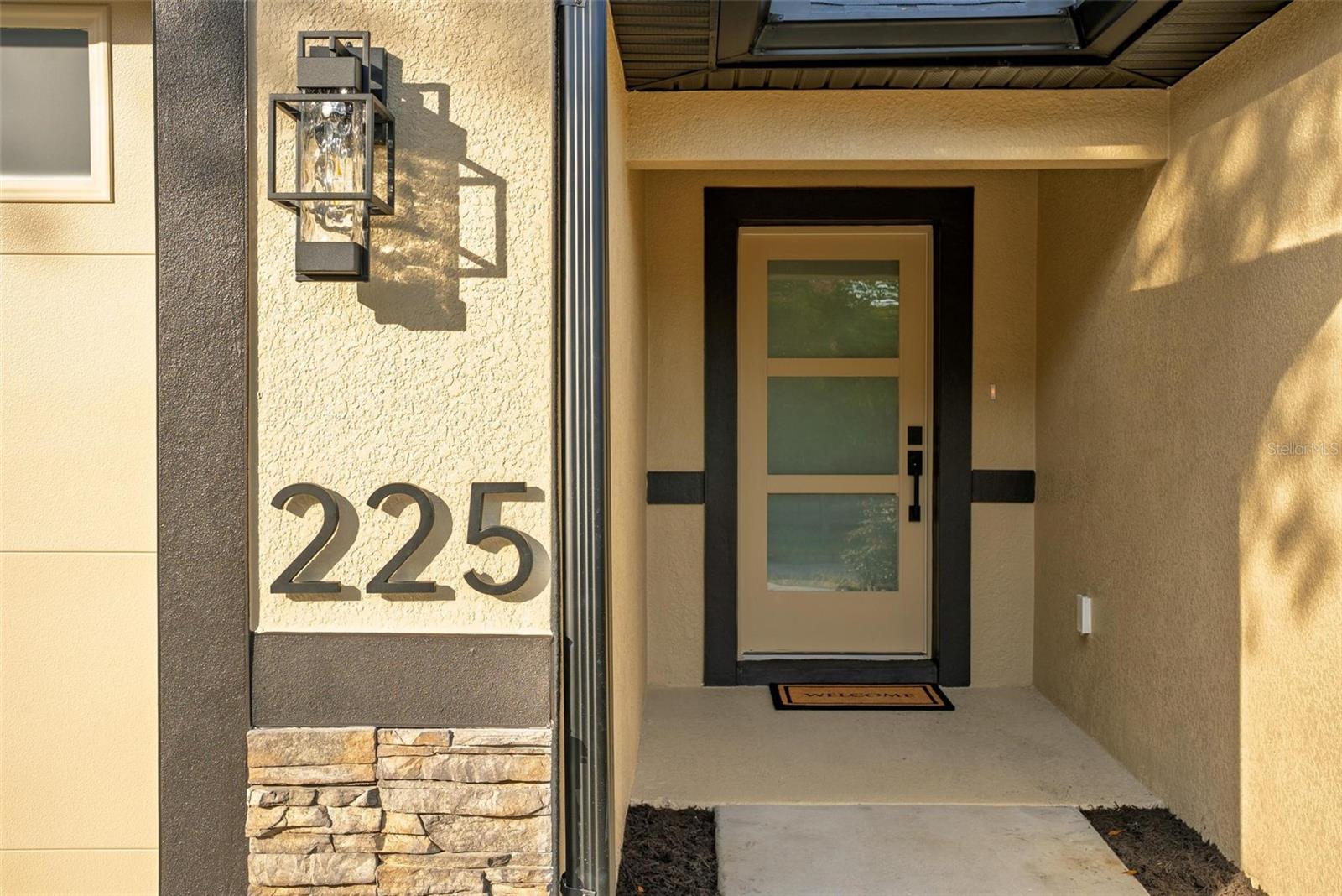 Image 71 of 74 For 225 Hillside Avenue