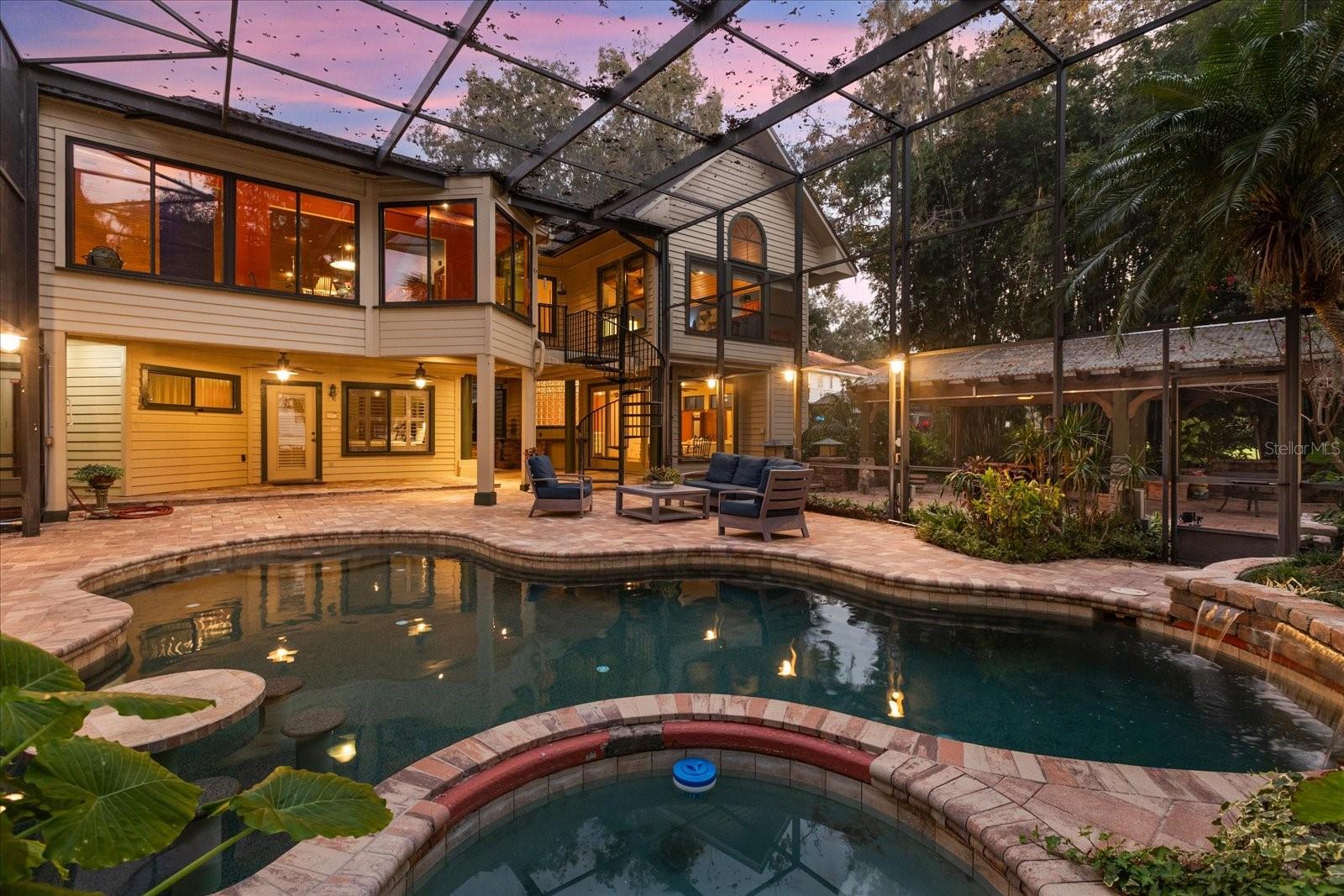 Image 8 of 58 For 15815 Acorn Circle