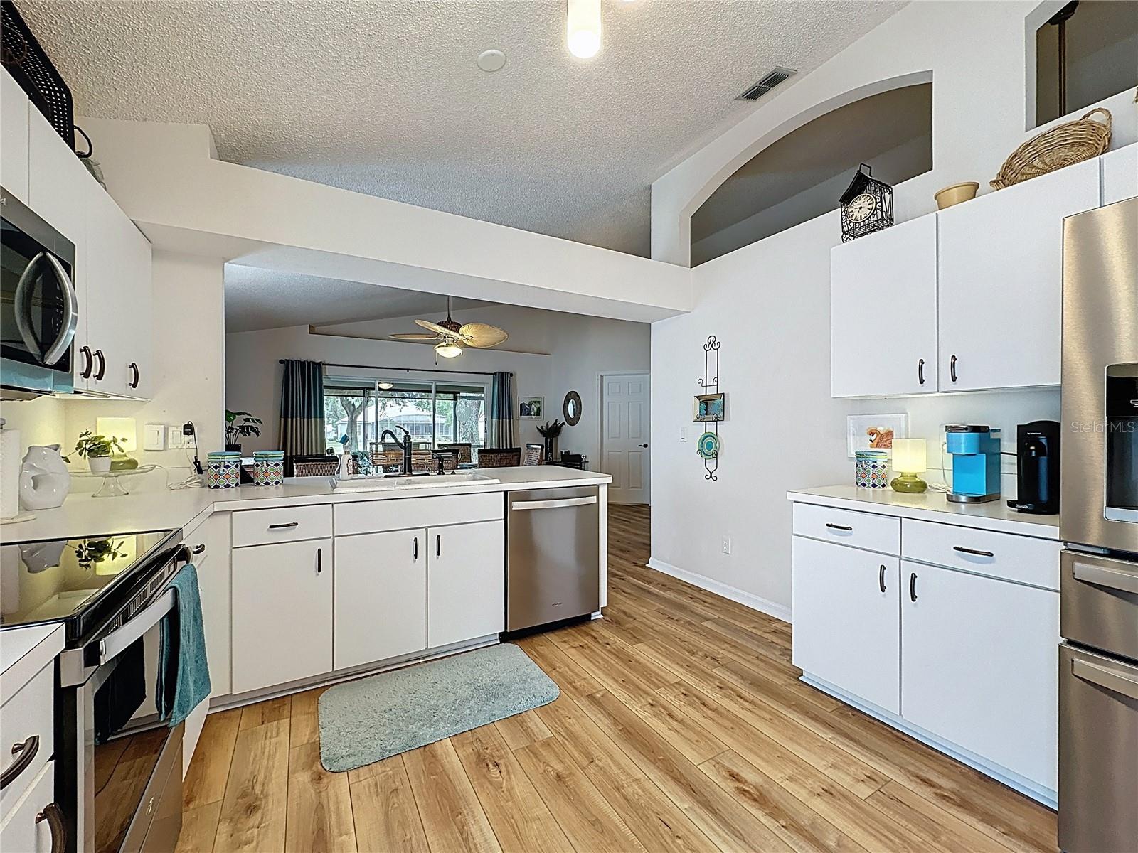 Image 22 of 80 For 3812 Doune Way