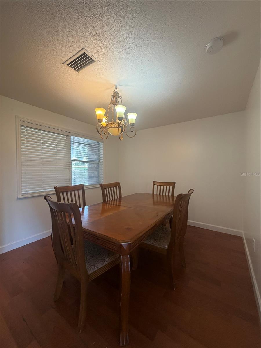 Image 11 of 24 For 15340 Mallory Lane