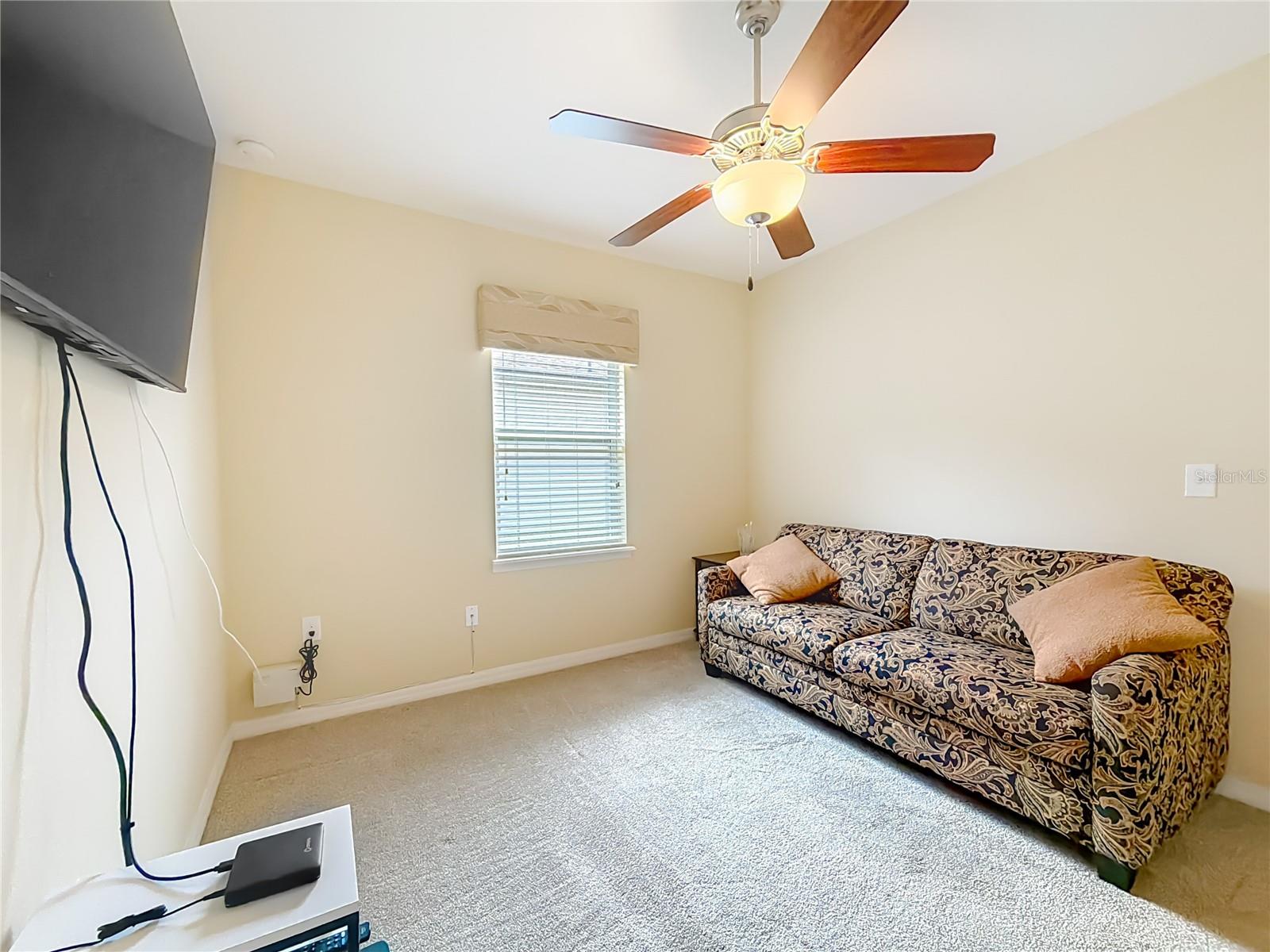 Image 18 of 35 For 4358 Antietam Creek Trail