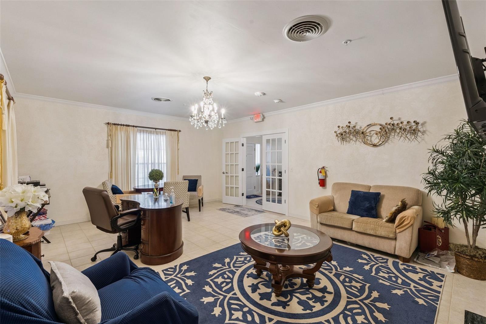 Image 4 of 40 For 27 Center Street