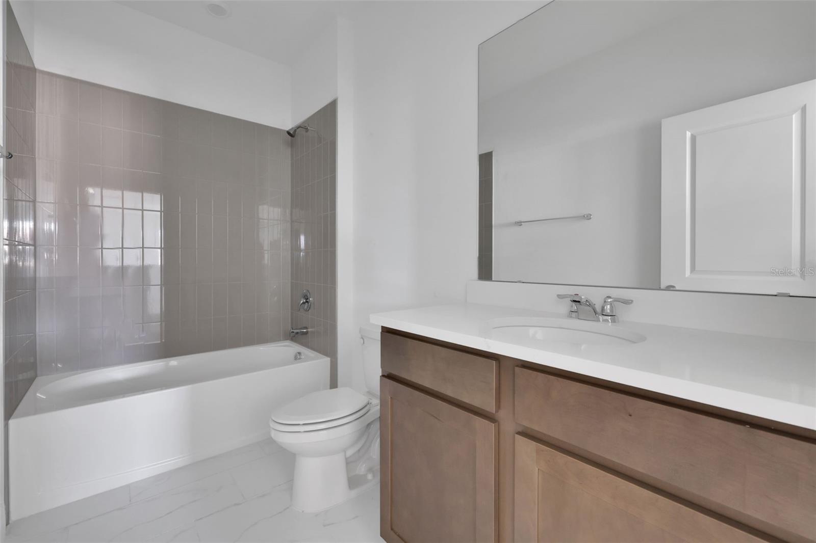 Image 24 of 30 For 13386 Peaceful Melody Drive