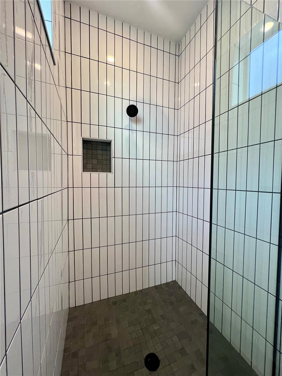 Image 15 of 19 For 2099 Maverick Drive