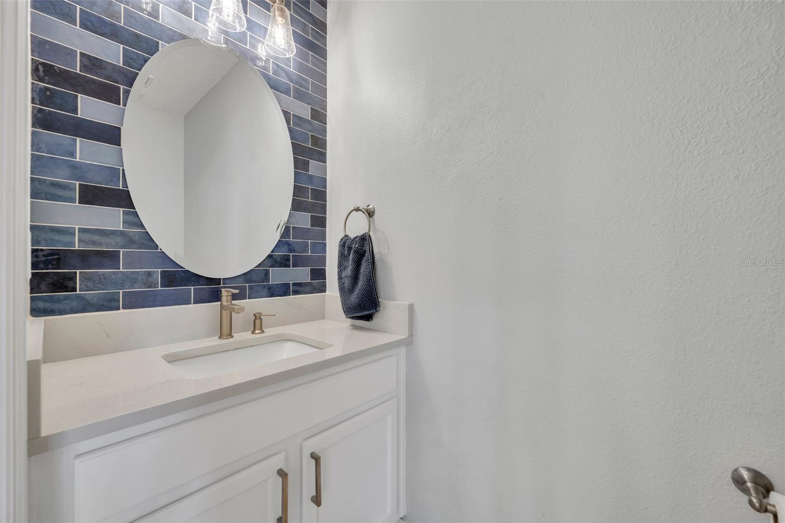 Image 11 of 53 For 10219 Lenox Street