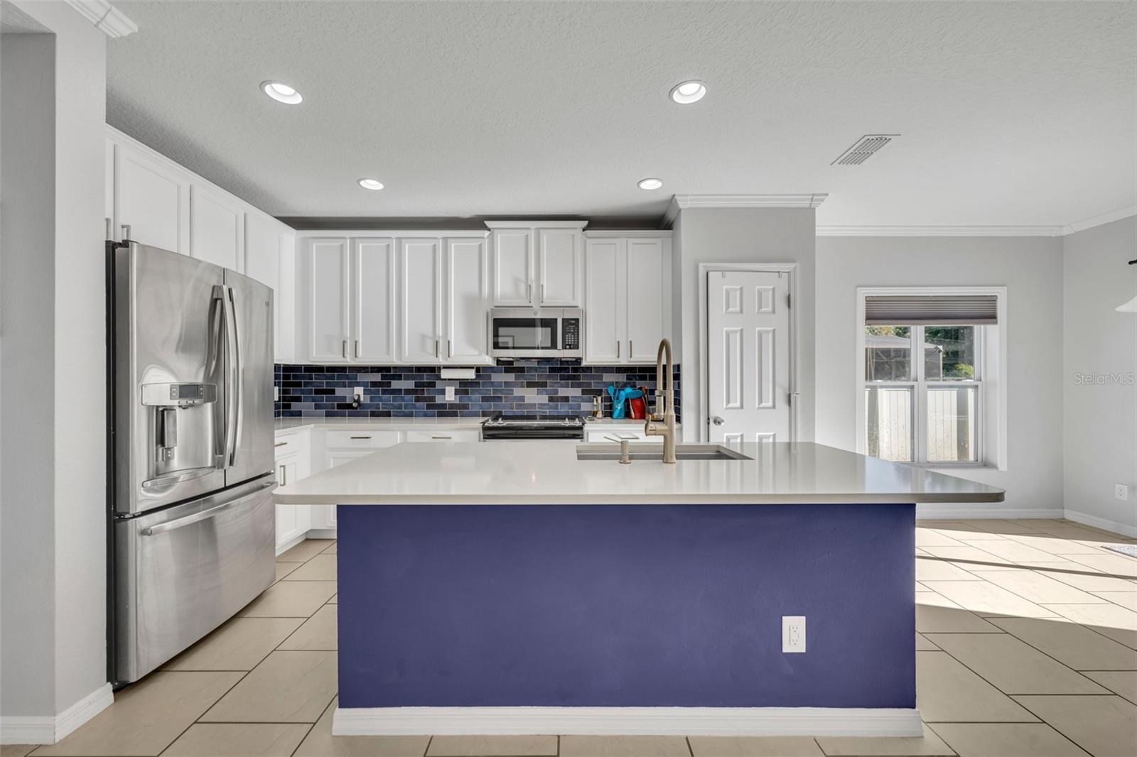 Image 12 of 53 For 10219 Lenox Street