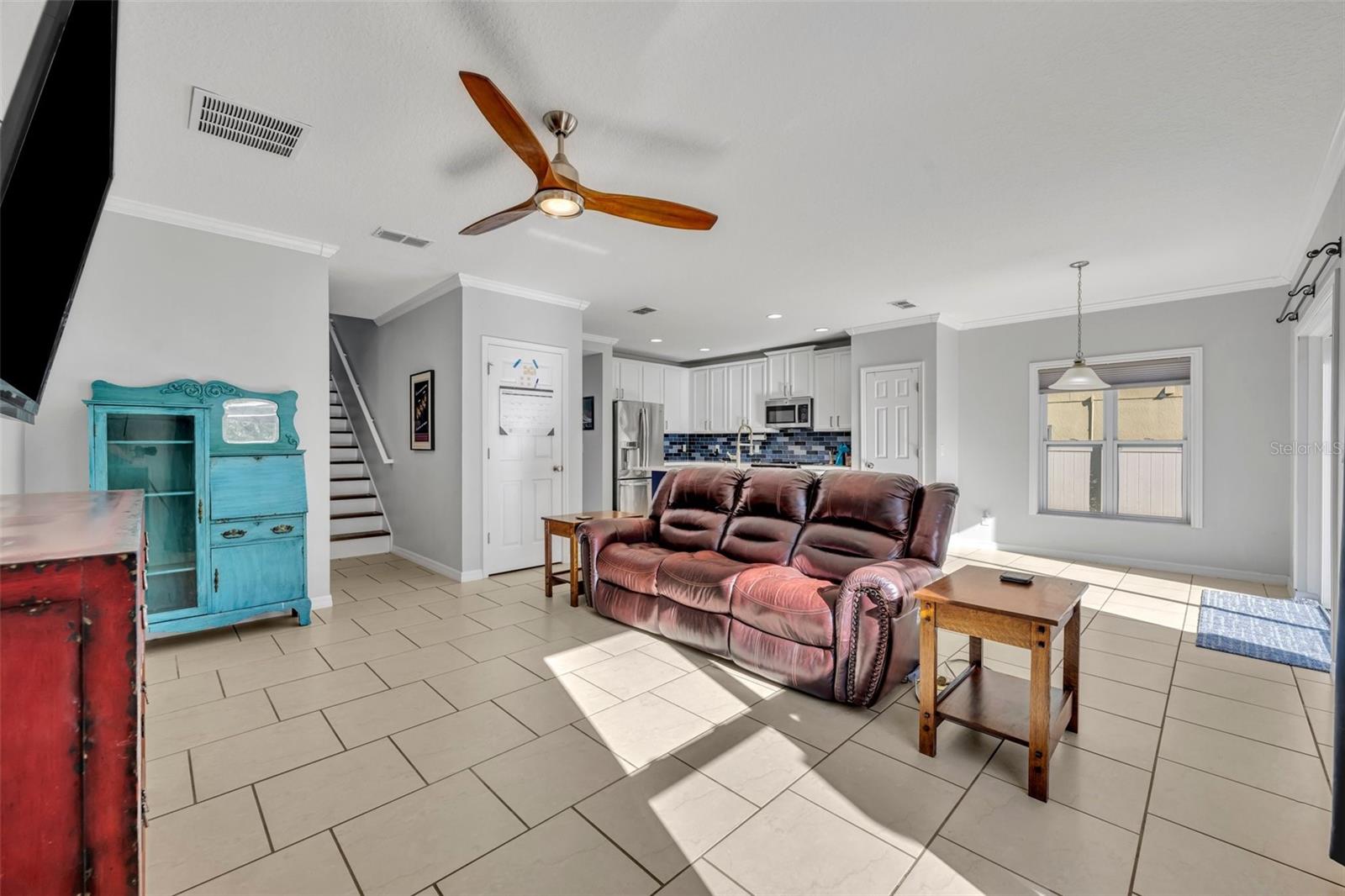 Image 22 of 53 For 10219 Lenox Street