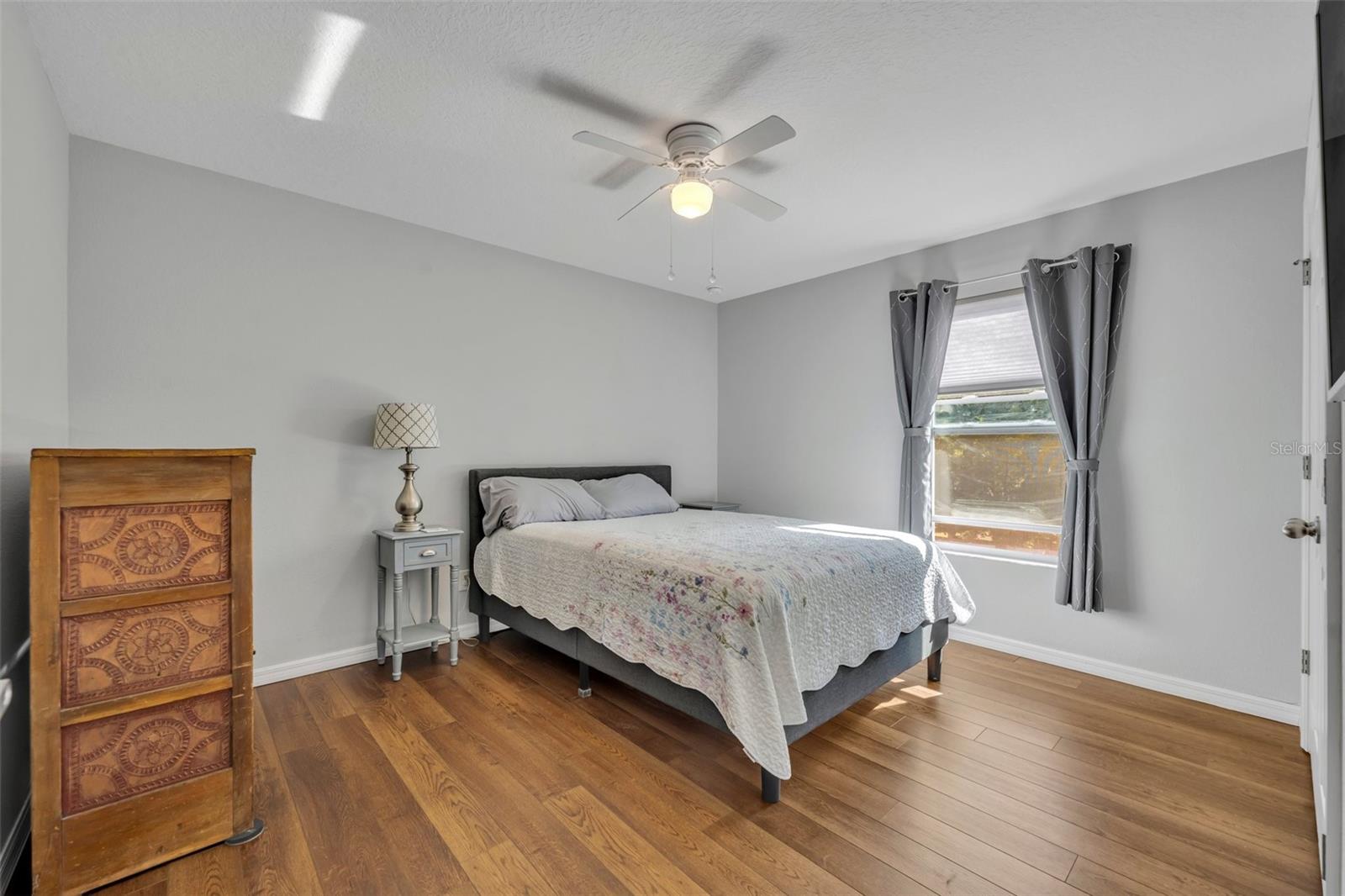 Image 35 of 53 For 10219 Lenox Street