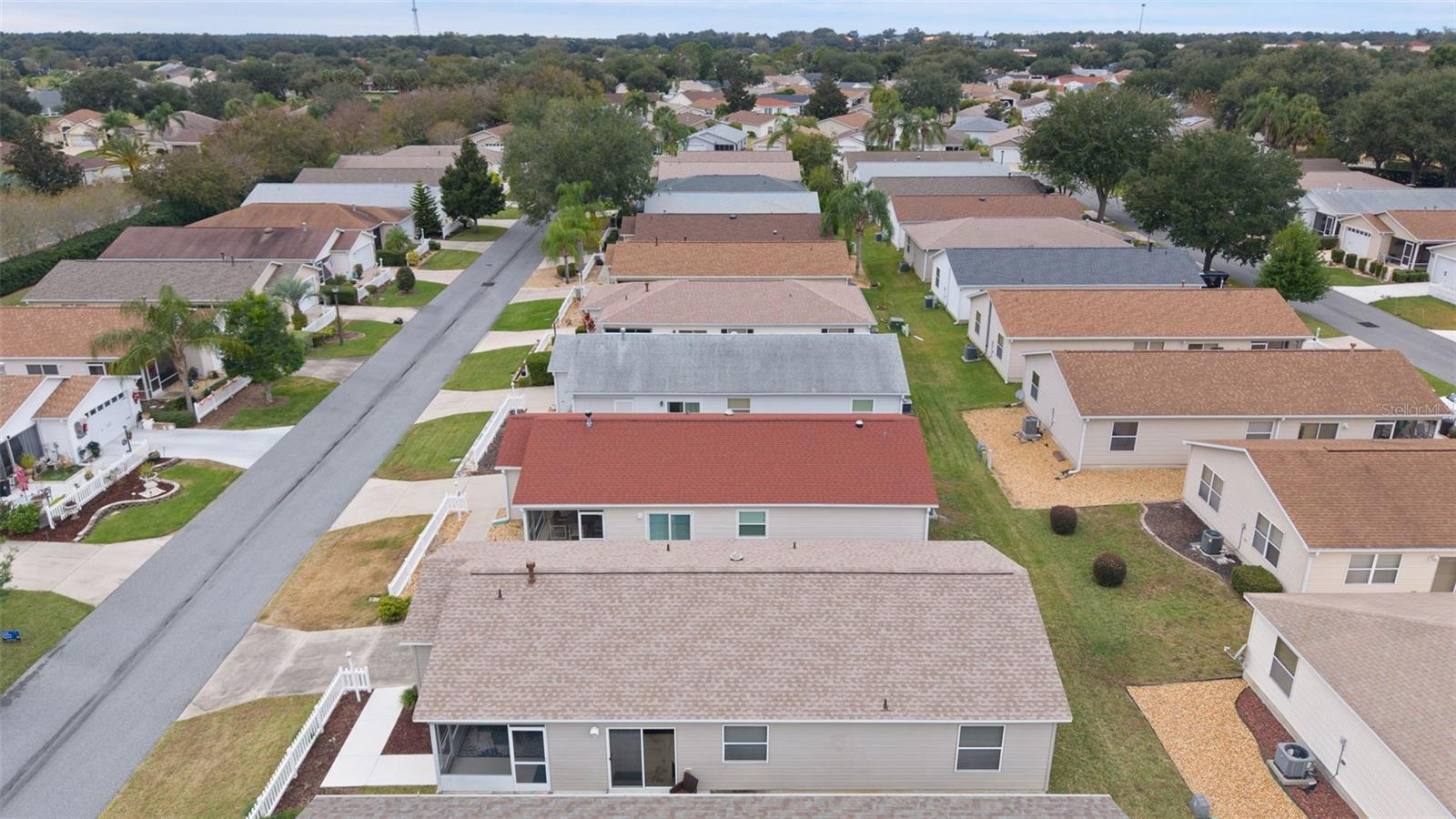 Image 39 of 55 For 2595 Ascot Loop