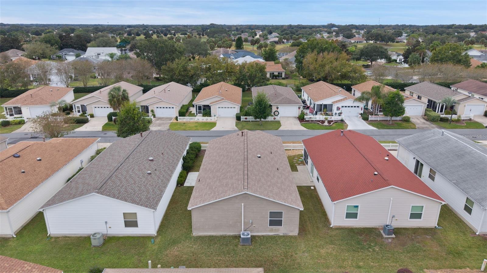 Image 40 of 55 For 2595 Ascot Loop