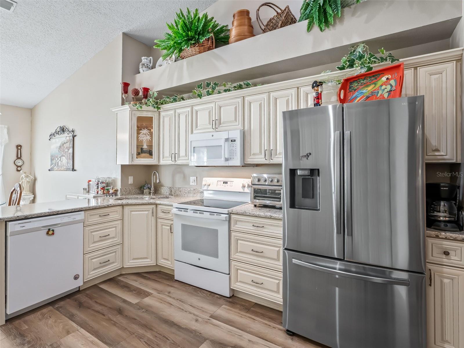 Image 25 of 61 For 1409 Meadow View Way