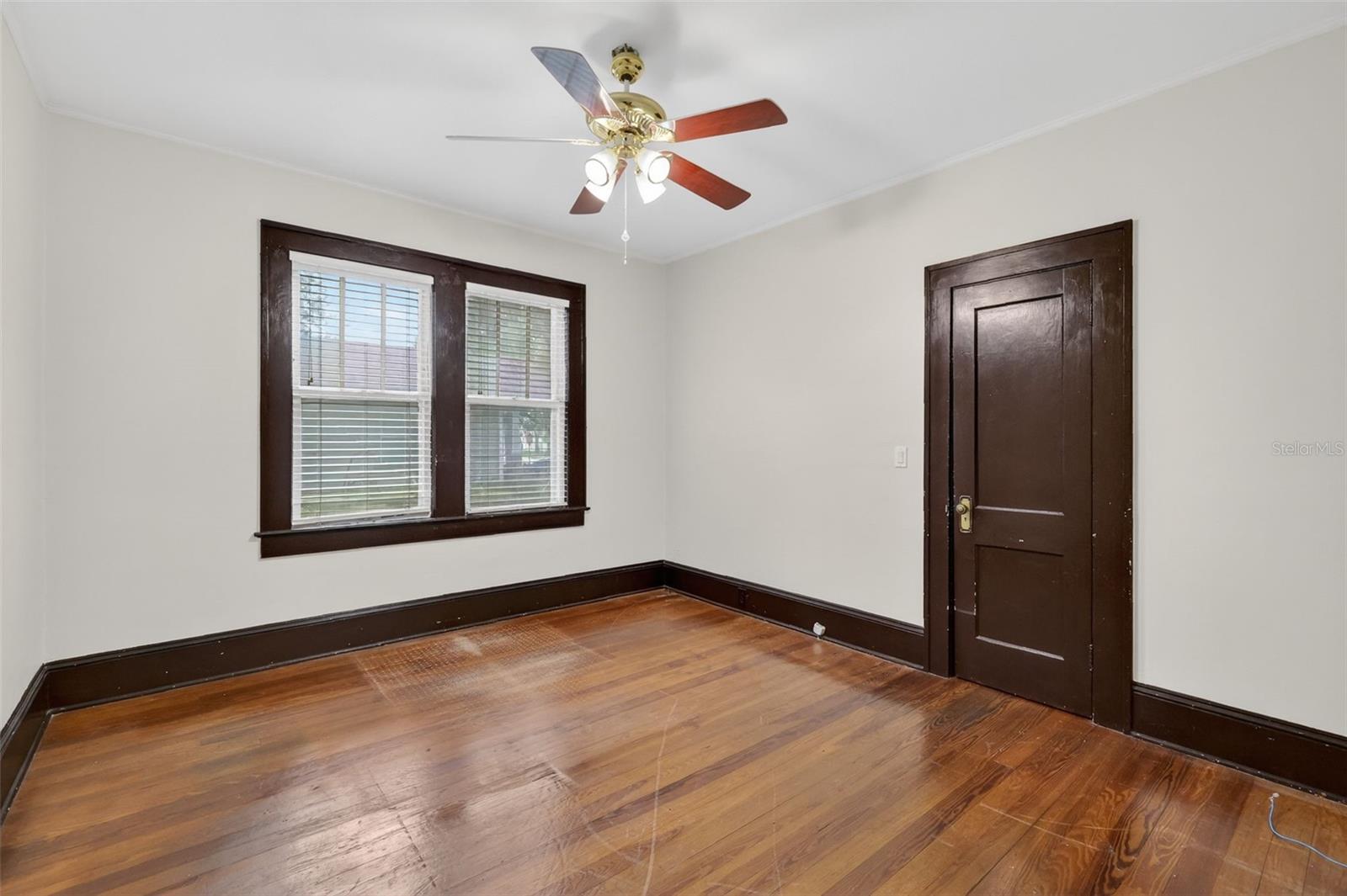 Image 19 of 37 For 1022 Donnelly Street