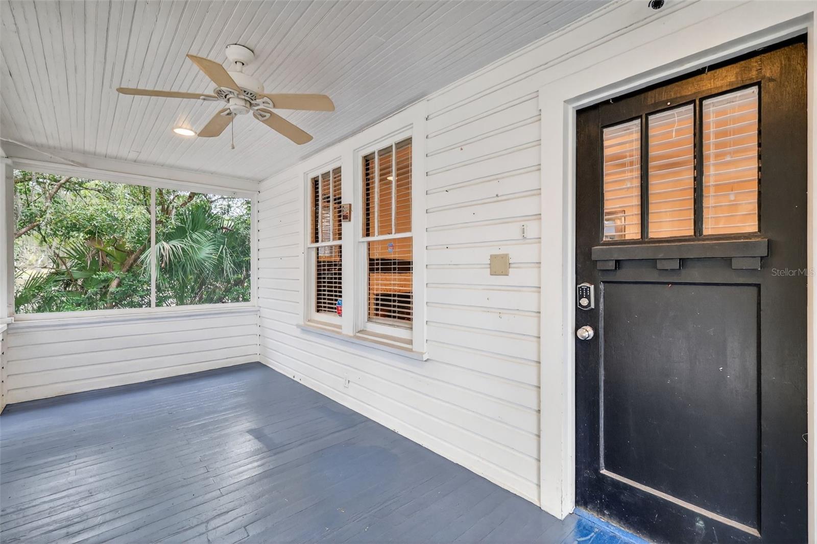 Image 4 of 37 For 1022 Donnelly Street